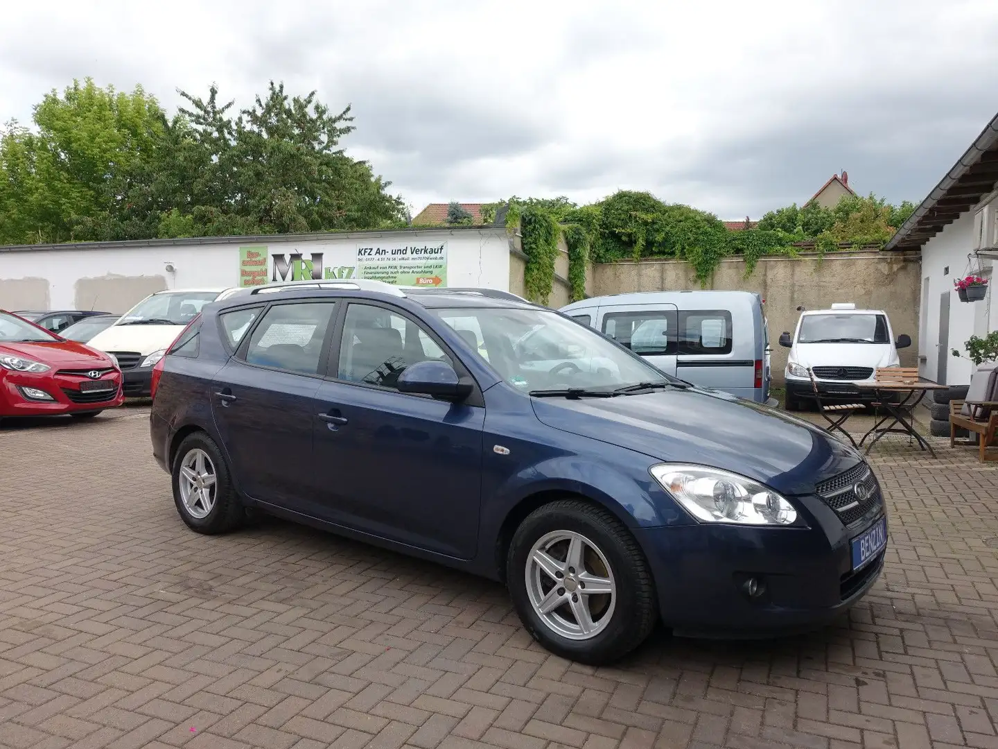 Kia Ceed / cee'd 1,6 Kombi, EU4, Motorenschaden !! Azul - 1