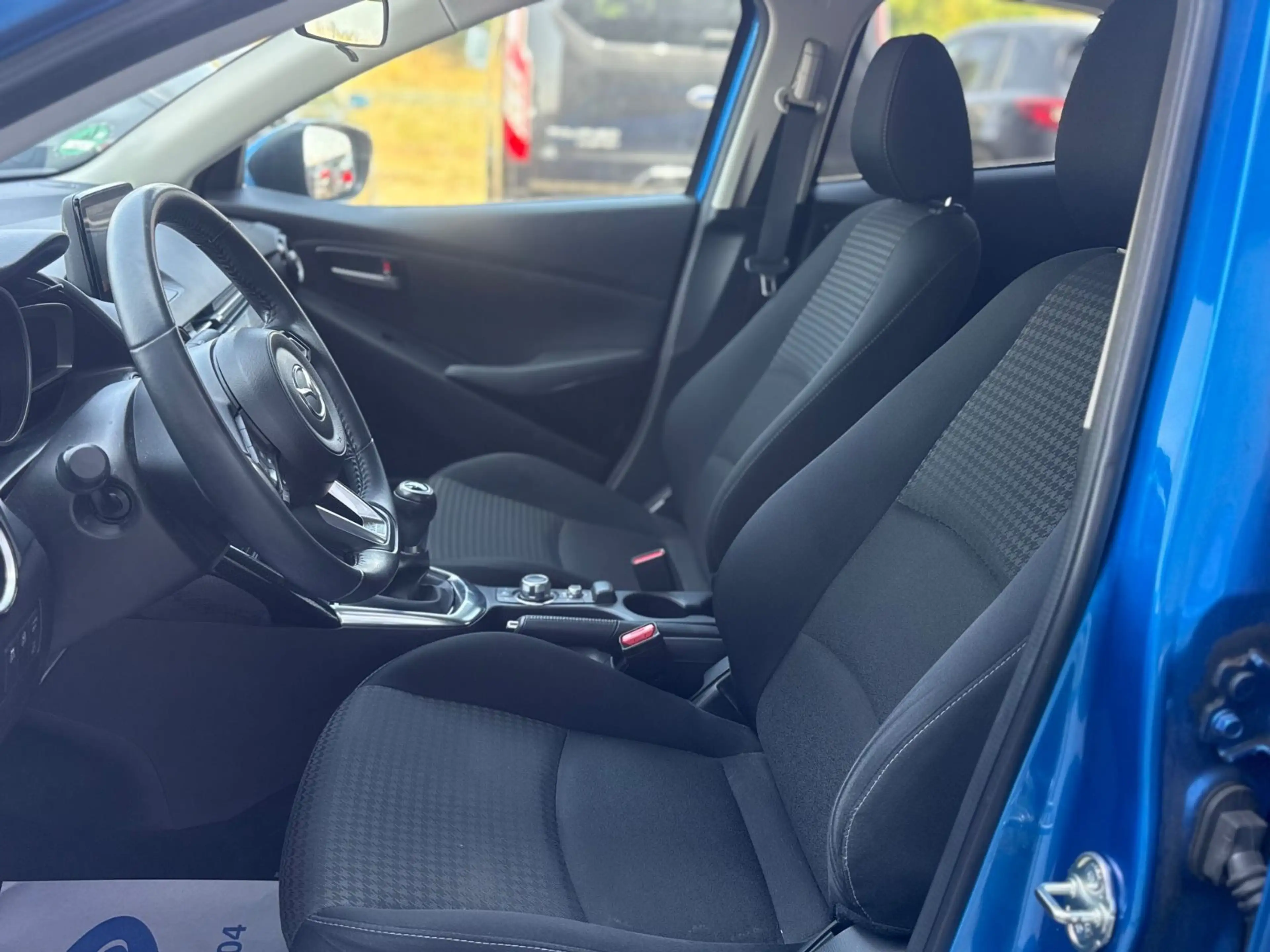 Mazda 2 Lim. Kizoku** TOP ZUSTAND ** EURO 6 — photo 7