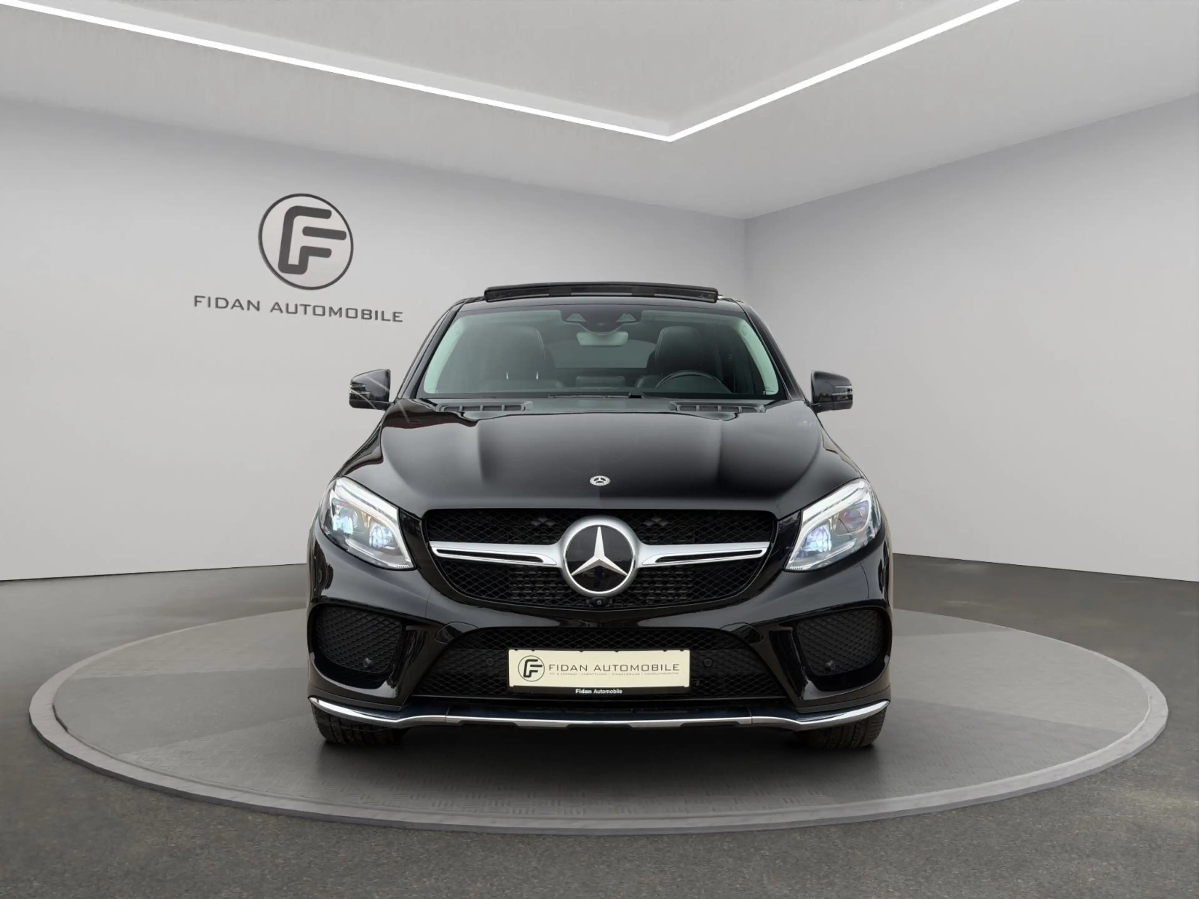 Mercedes-Benz GLE 350 d Coupe AMG-Line 4Matic*Pano*360*AHK*Dist — photo 5