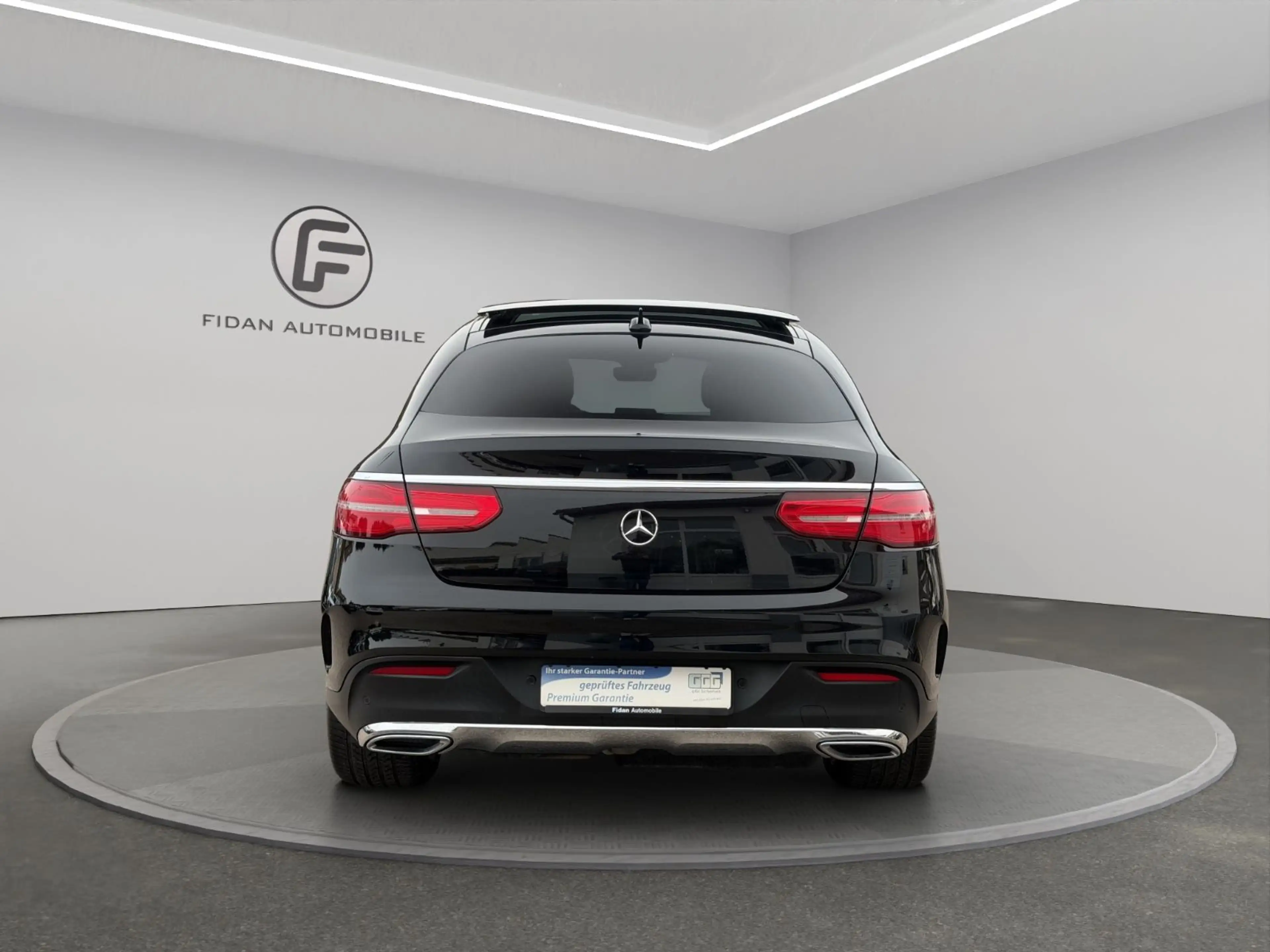 Mercedes-Benz GLE 350 d Coupe AMG-Line 4Matic*Pano*360*AHK*Dist — photo 8