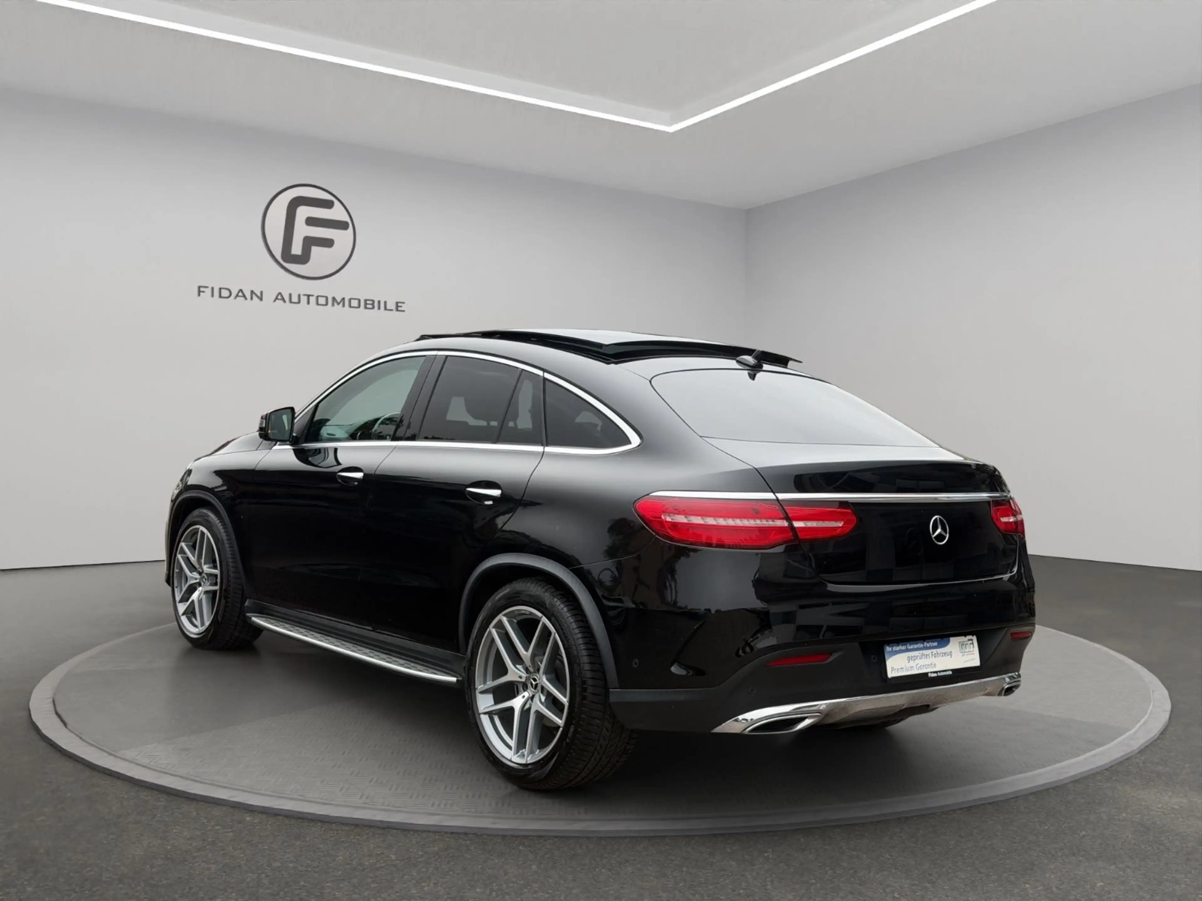 Mercedes-Benz GLE 350 d Coupe AMG-Line 4Matic*Pano*360*AHK*Dist — photo 2