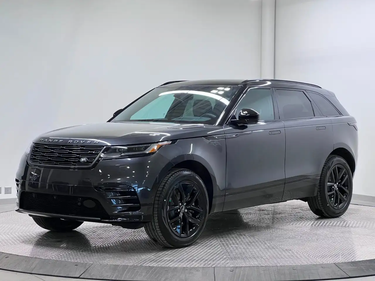 2026 Land Rover Range Rover Velar