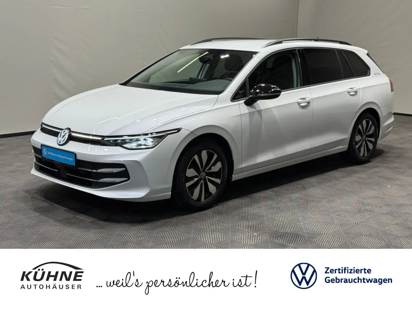 Volkswagen Golf Variant Goal 1.5 eTSI DSG | LED+ NAVI AHK Wit - 1