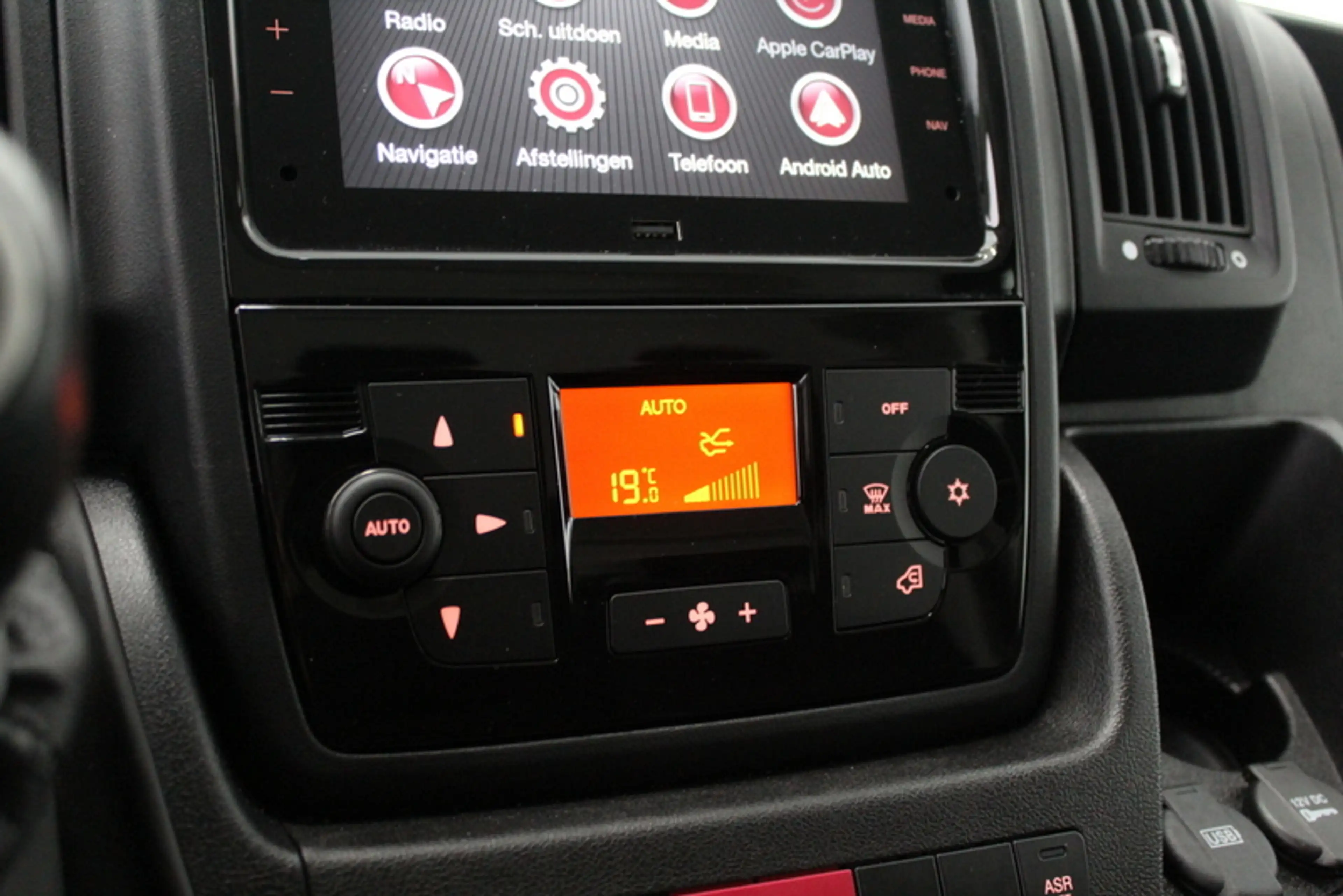 Citroen Jumper 35 2.2 BlueHDi 140 L3H2 Control 141PK, RIJKLAAR | — photo 6