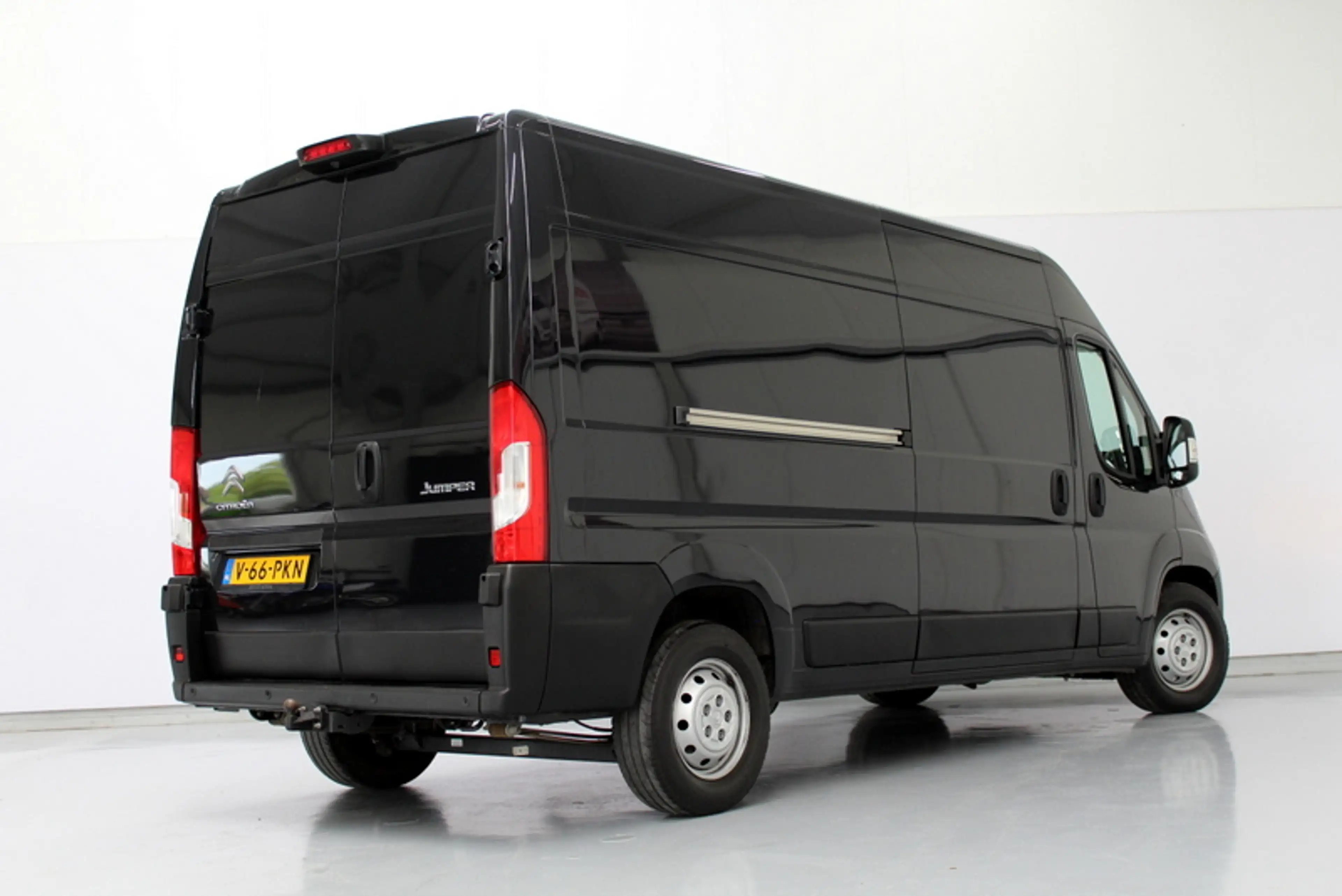 Citroen Jumper 35 2.2 BlueHDi 140 L3H2 Control 141PK, RIJKLAAR | — photo 3