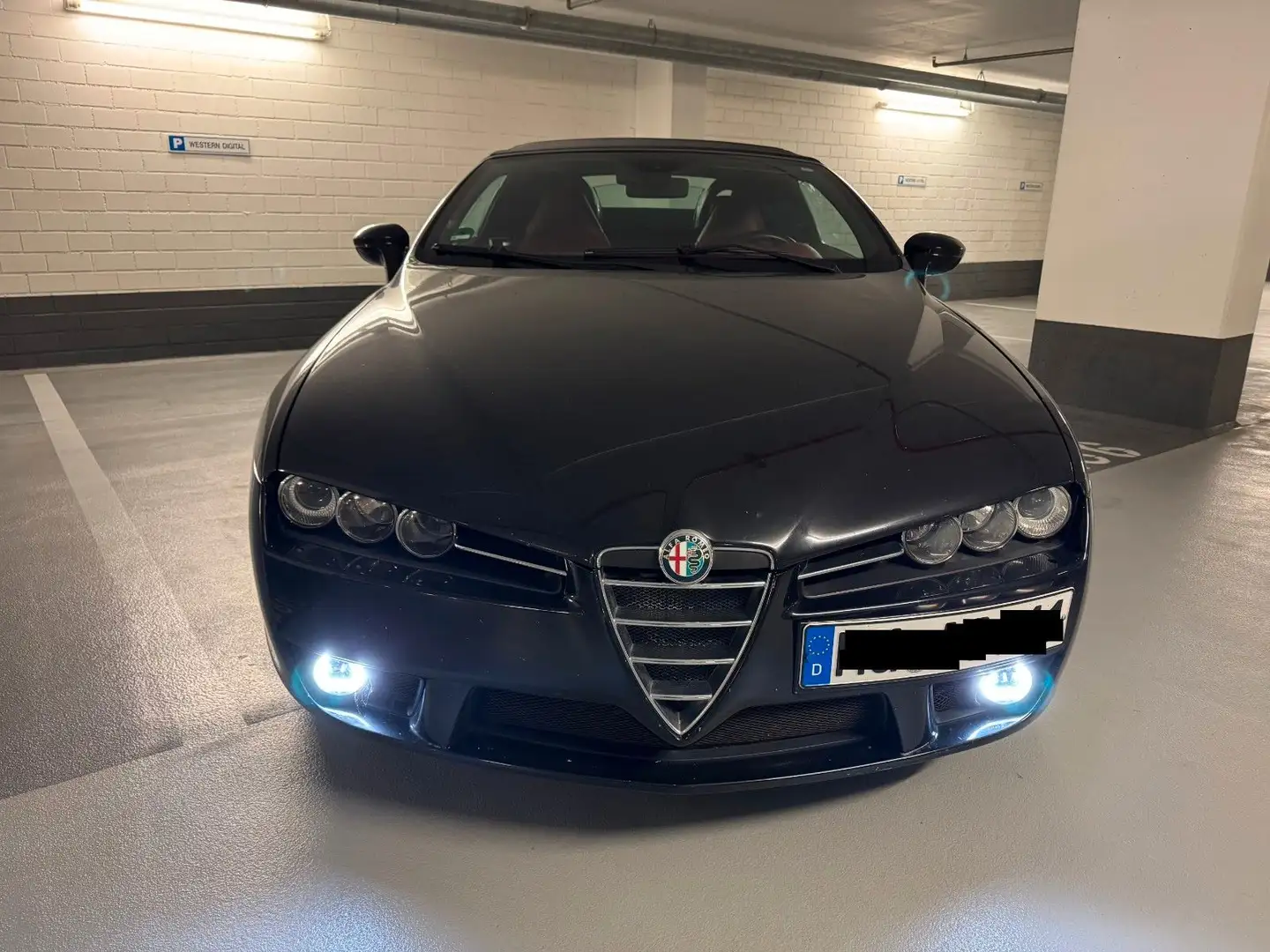 Alfa Romeo Spider 2.4 JTD 20V Exclusive Schwarz - 2