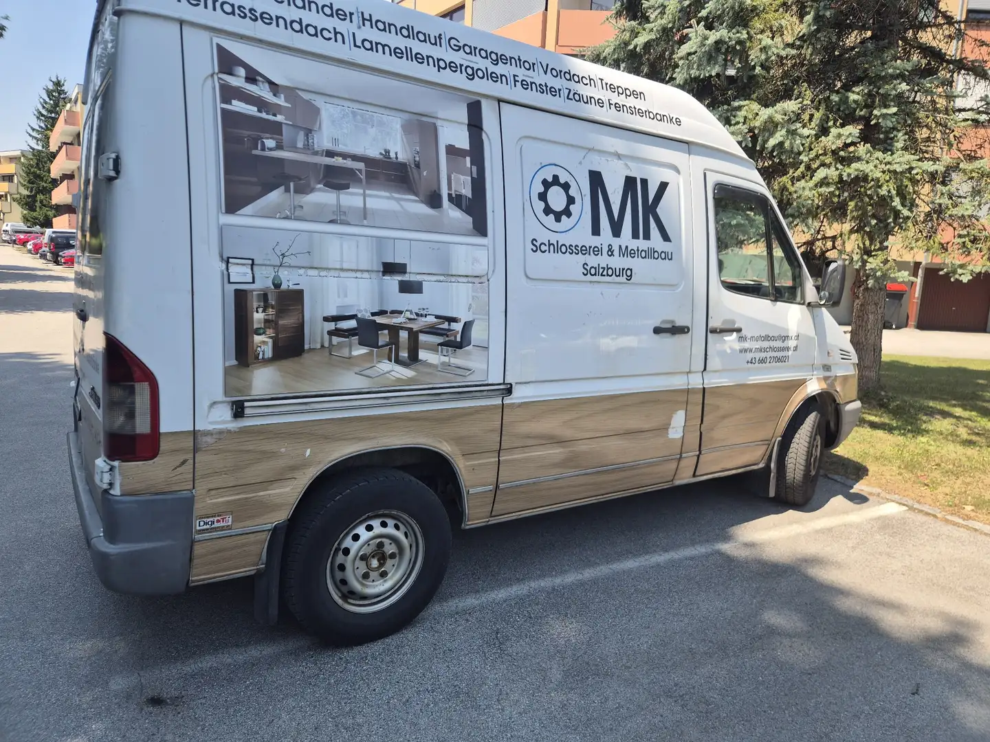 Mercedes-Benz Sprinter 208 CDI 4,111 2,8 t / 3.000 mm - 1