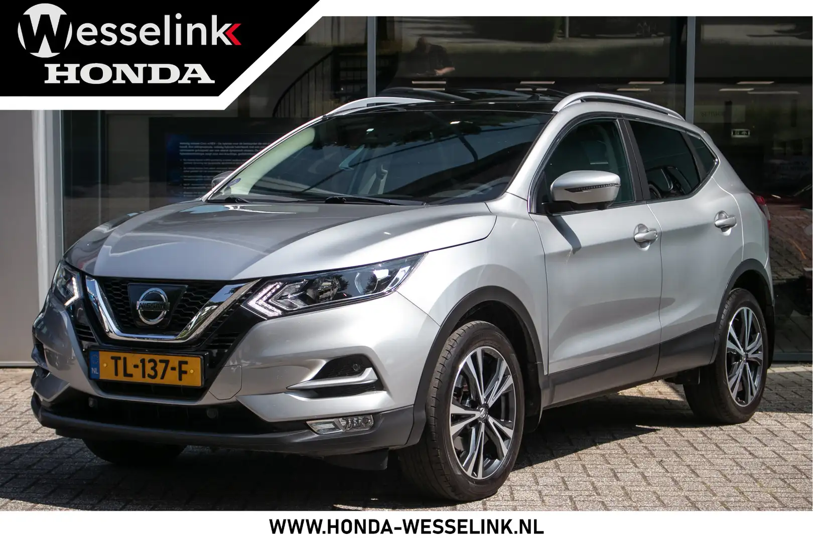 Nissan Qashqai 1.6 N-Connecta - All in rijklaarprijs | Trekhaak | Grijs - 1