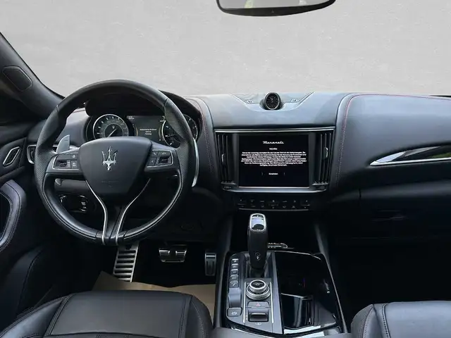 Maserati Levante view 4