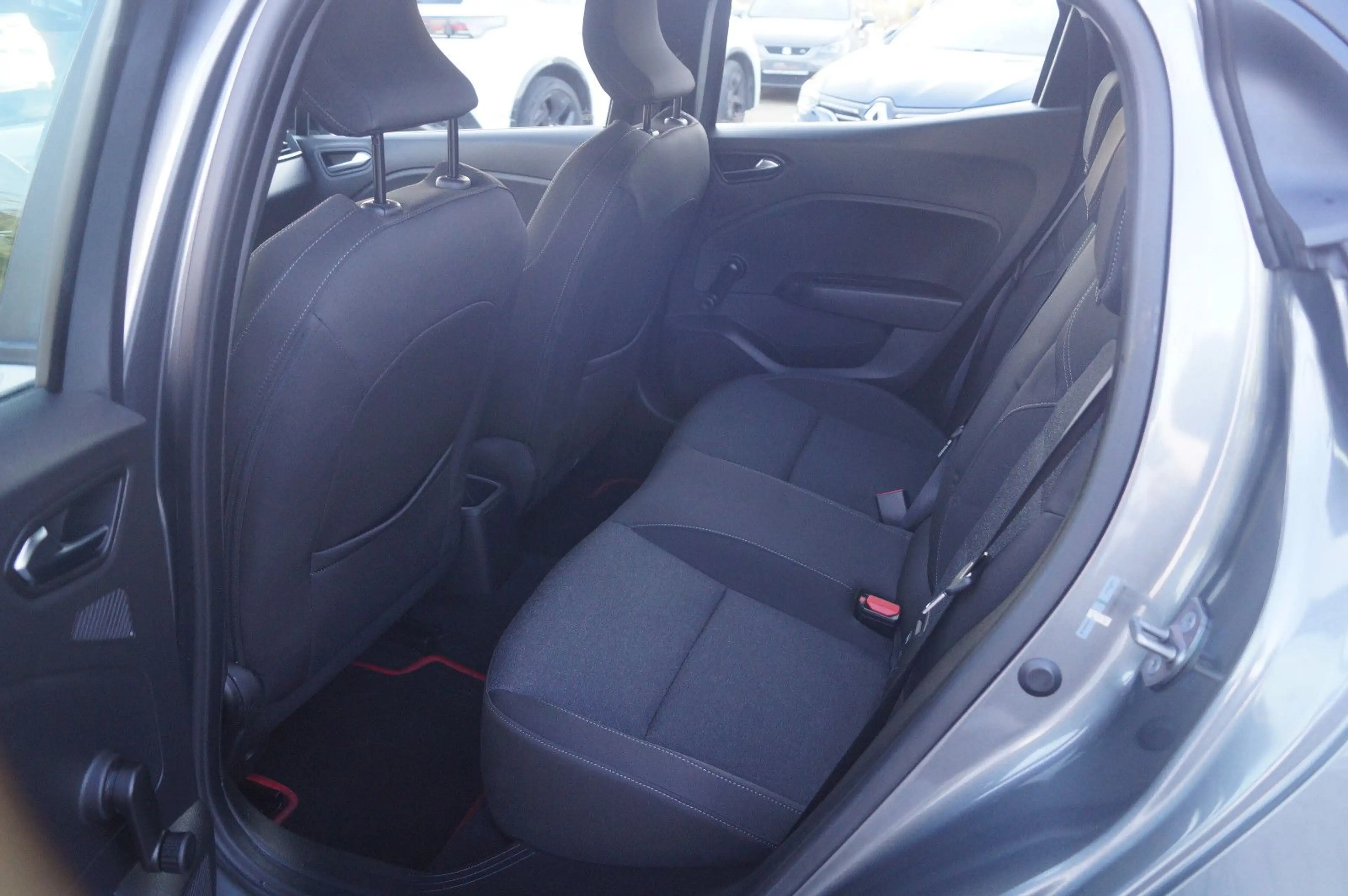 Renault Clio V Equilibre Klima Tempomat PDC St/Stopp — photo 13