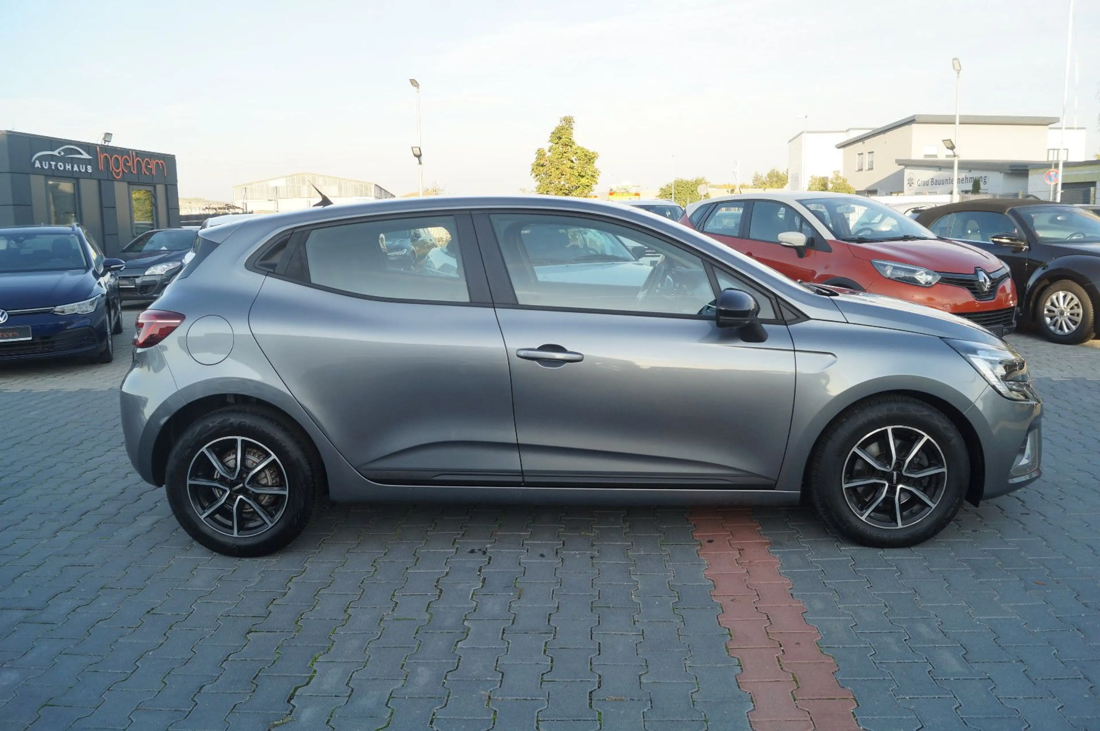 Renault Clio V Equilibre Klima Tempomat PDC St/Stopp — photo 8