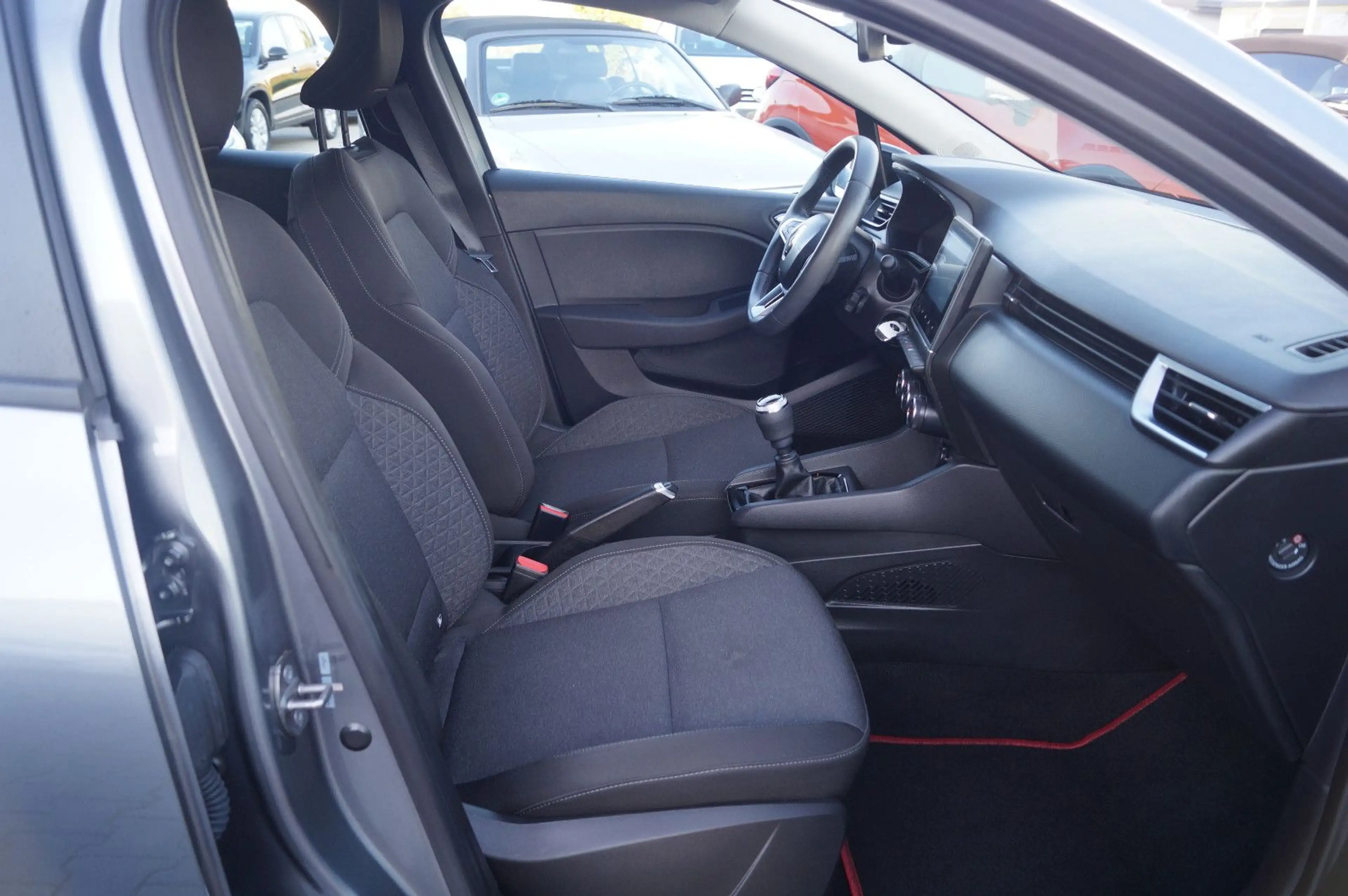 Renault Clio V Equilibre Klima Tempomat PDC St/Stopp — photo 10
