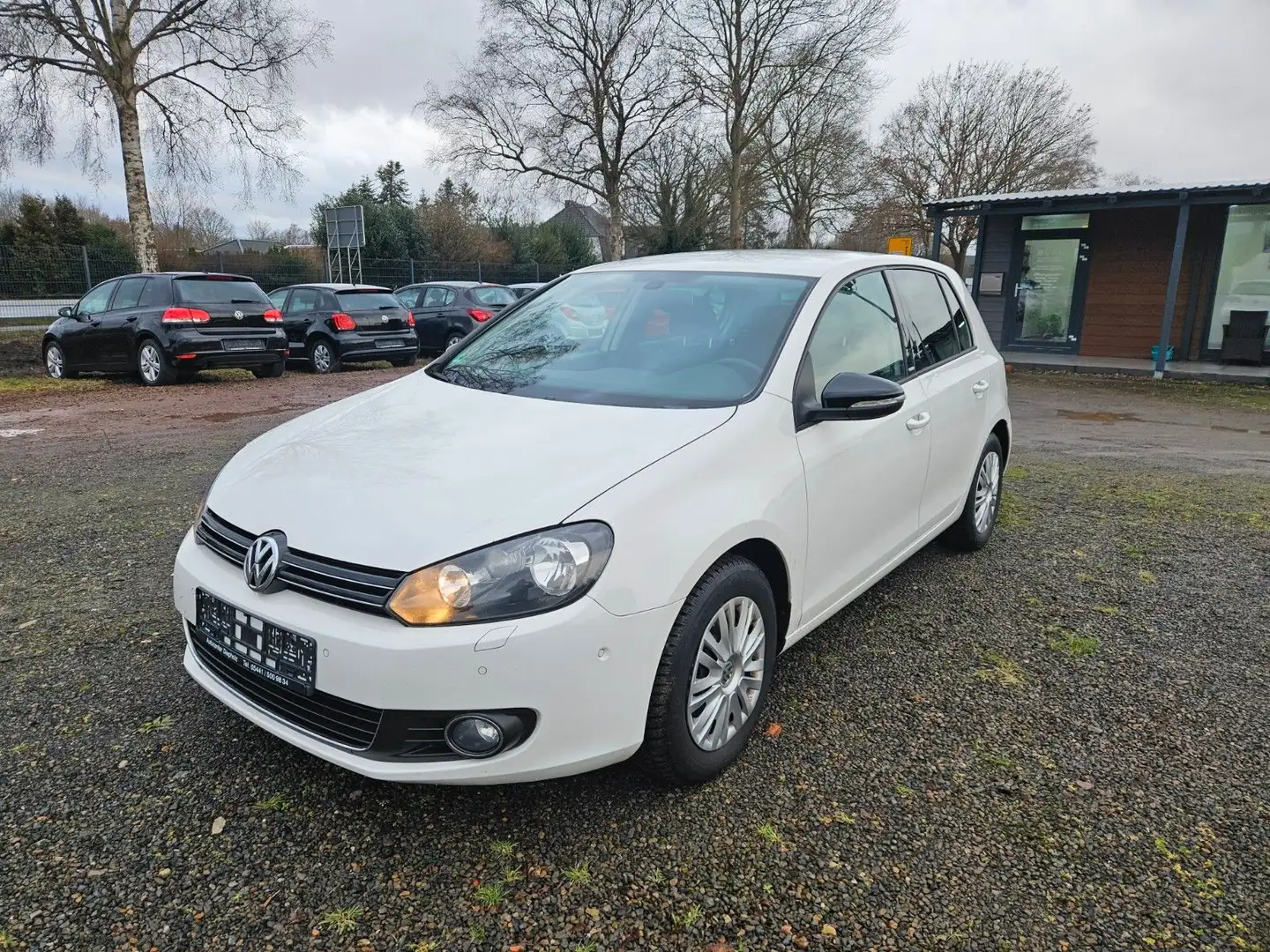 Volkswagen Golf VI Style Motor läuft Unrud Tüv 04/2024 Weiß - 1