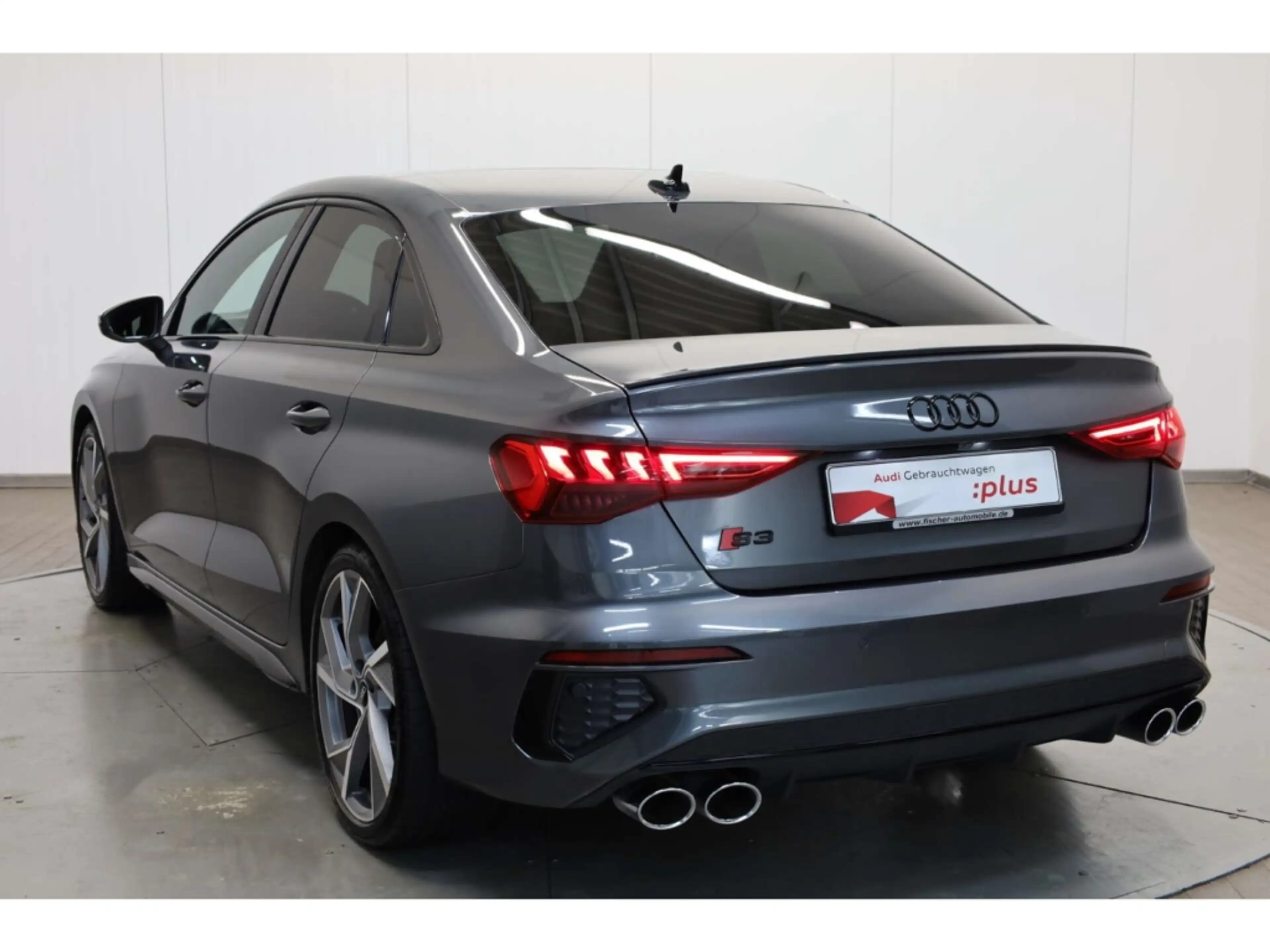 Audi S3 Limousine TFSI quattro — photo 4