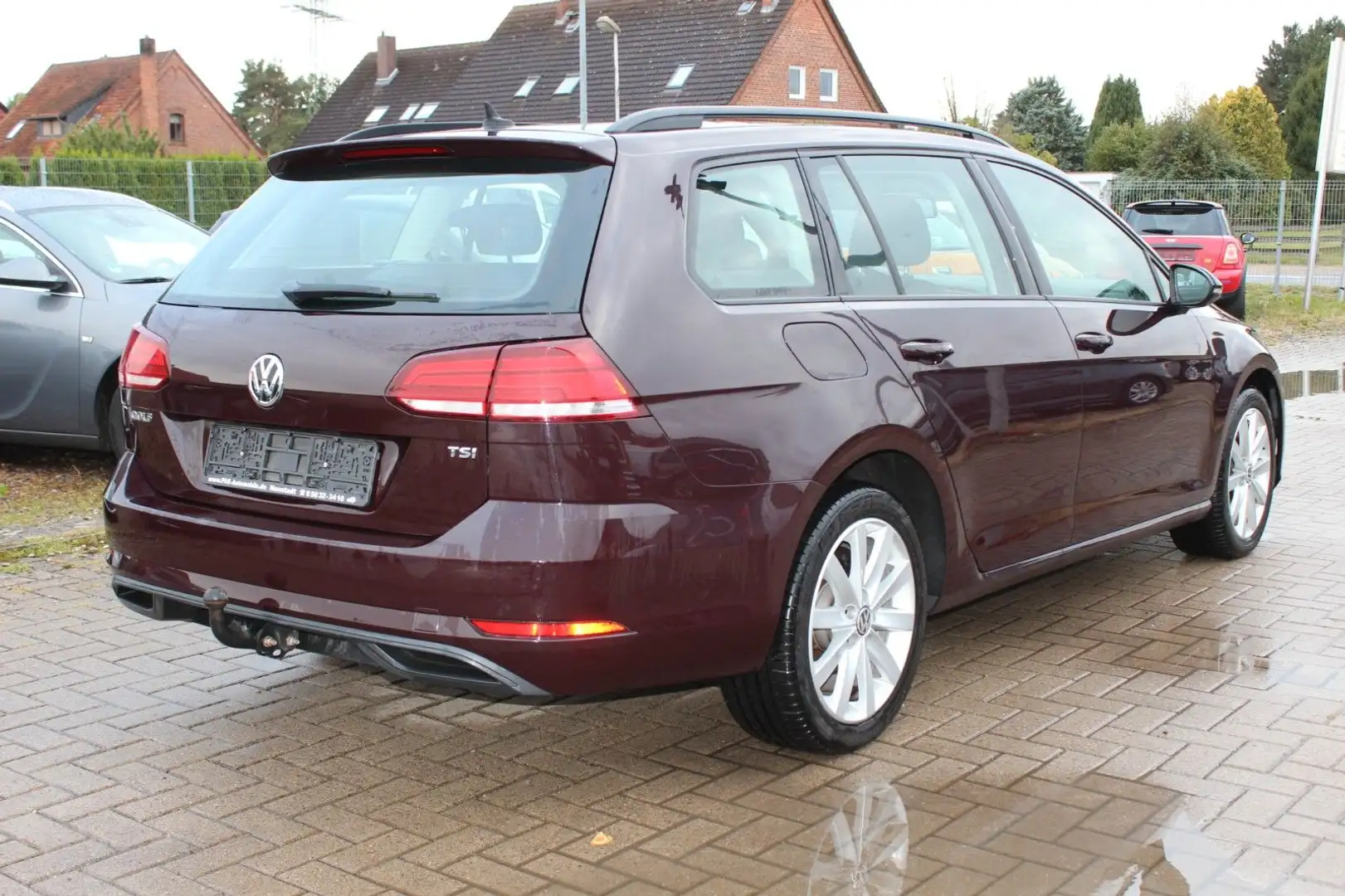 Volkswagen Golf VII Variant 1.0 TSI BMT Klima AHK 1.Hd.SH Mauve - 2