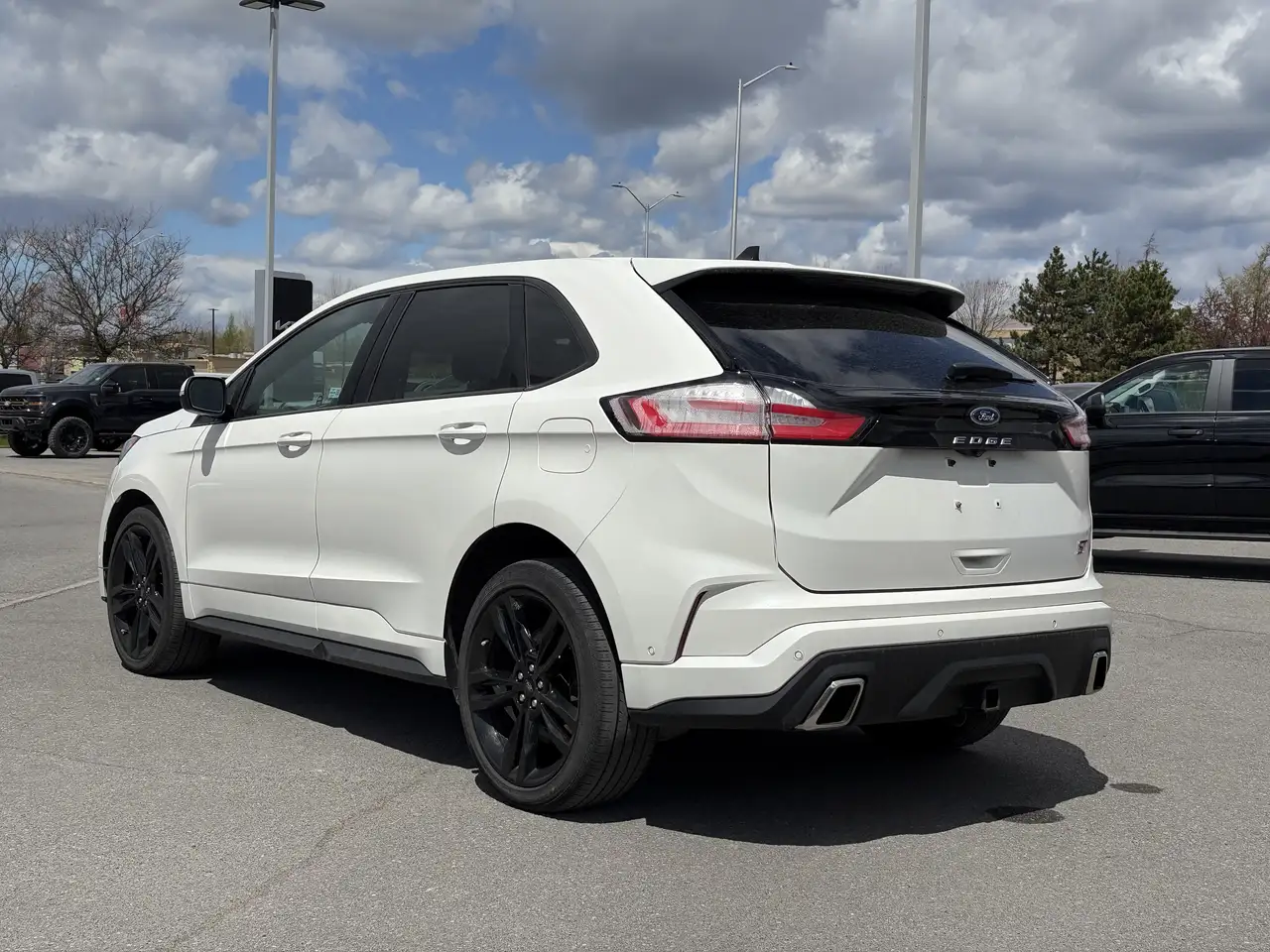 Ford Edge снимка Ford Edge