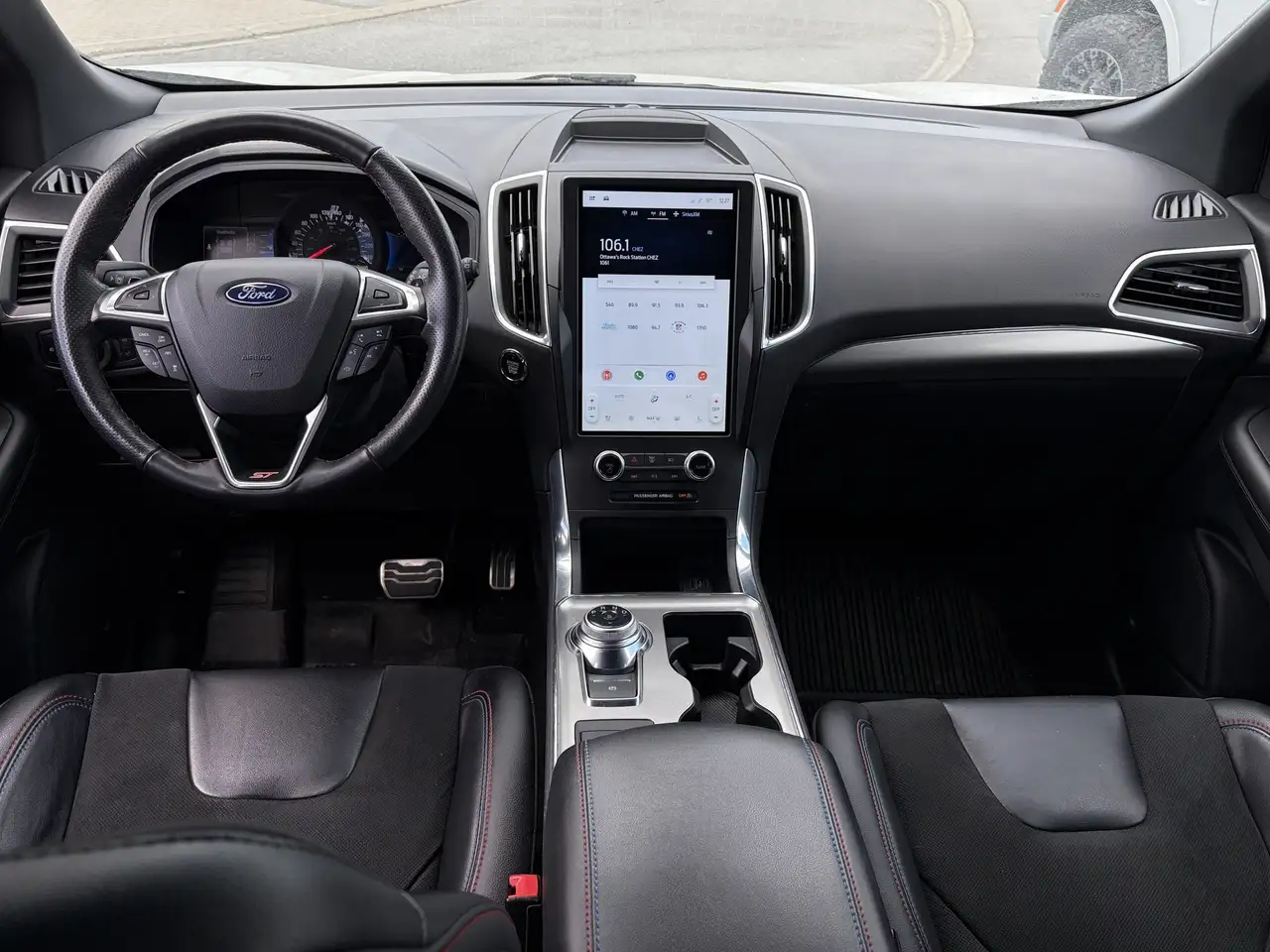 Ford Edge снимка Ford Edge