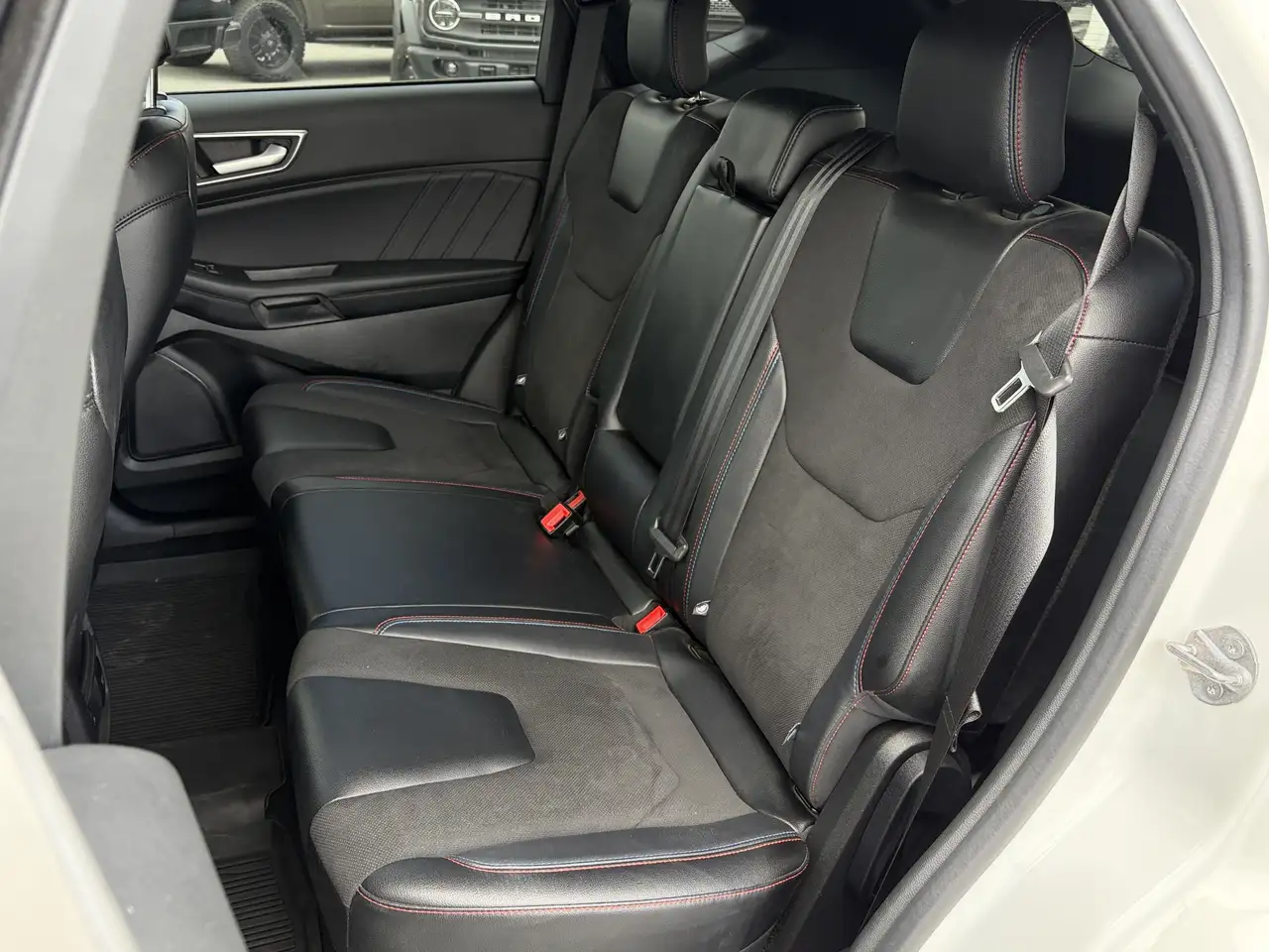 Ford Edge снимка Ford Edge