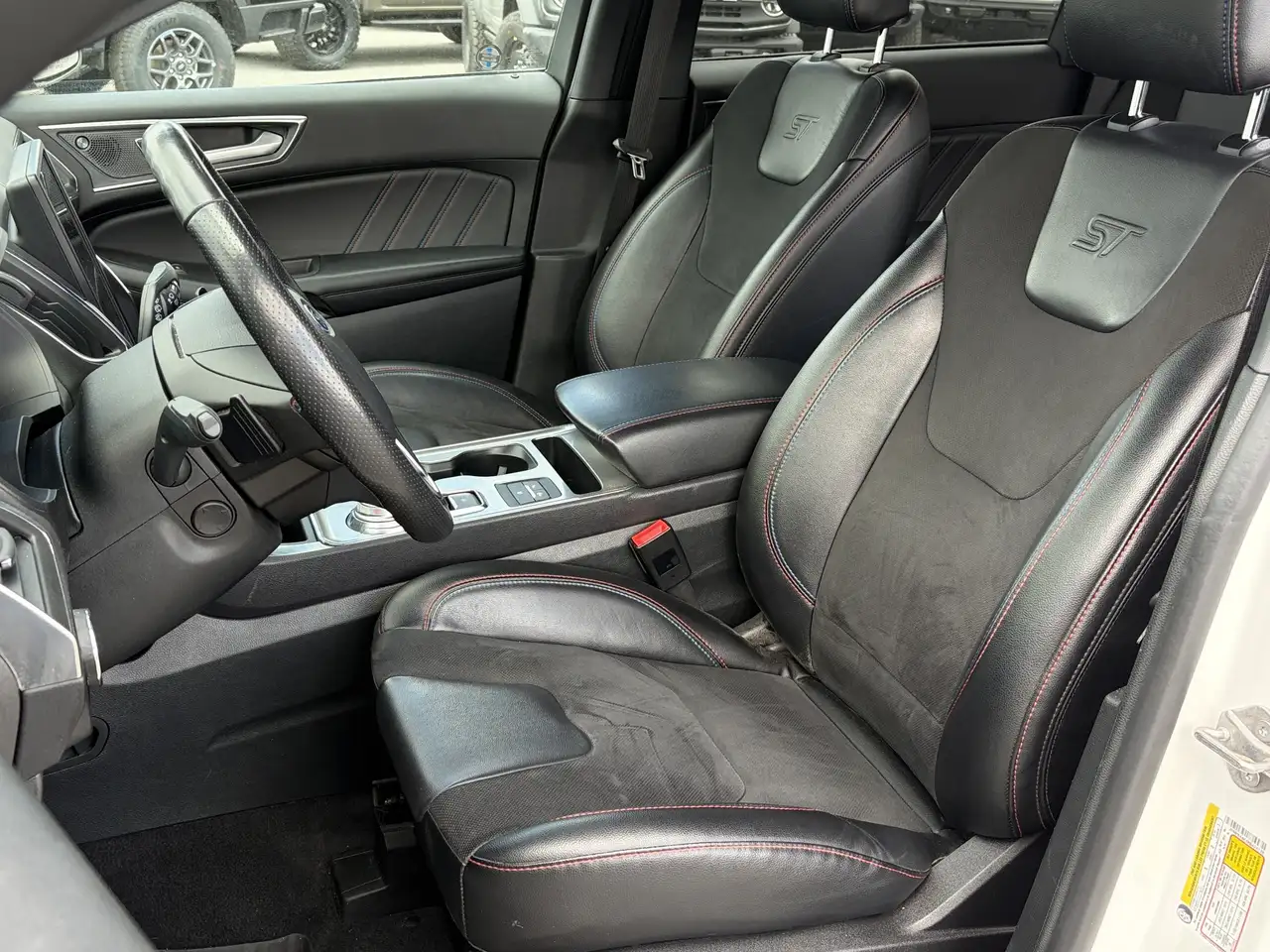 Ford Edge снимка Ford Edge