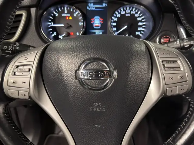Nissan Qashqai view 17