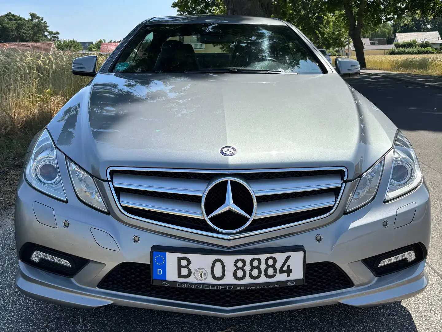 Mercedes-Benz E 350 CGI Coupé Avantgarde Gris - 2