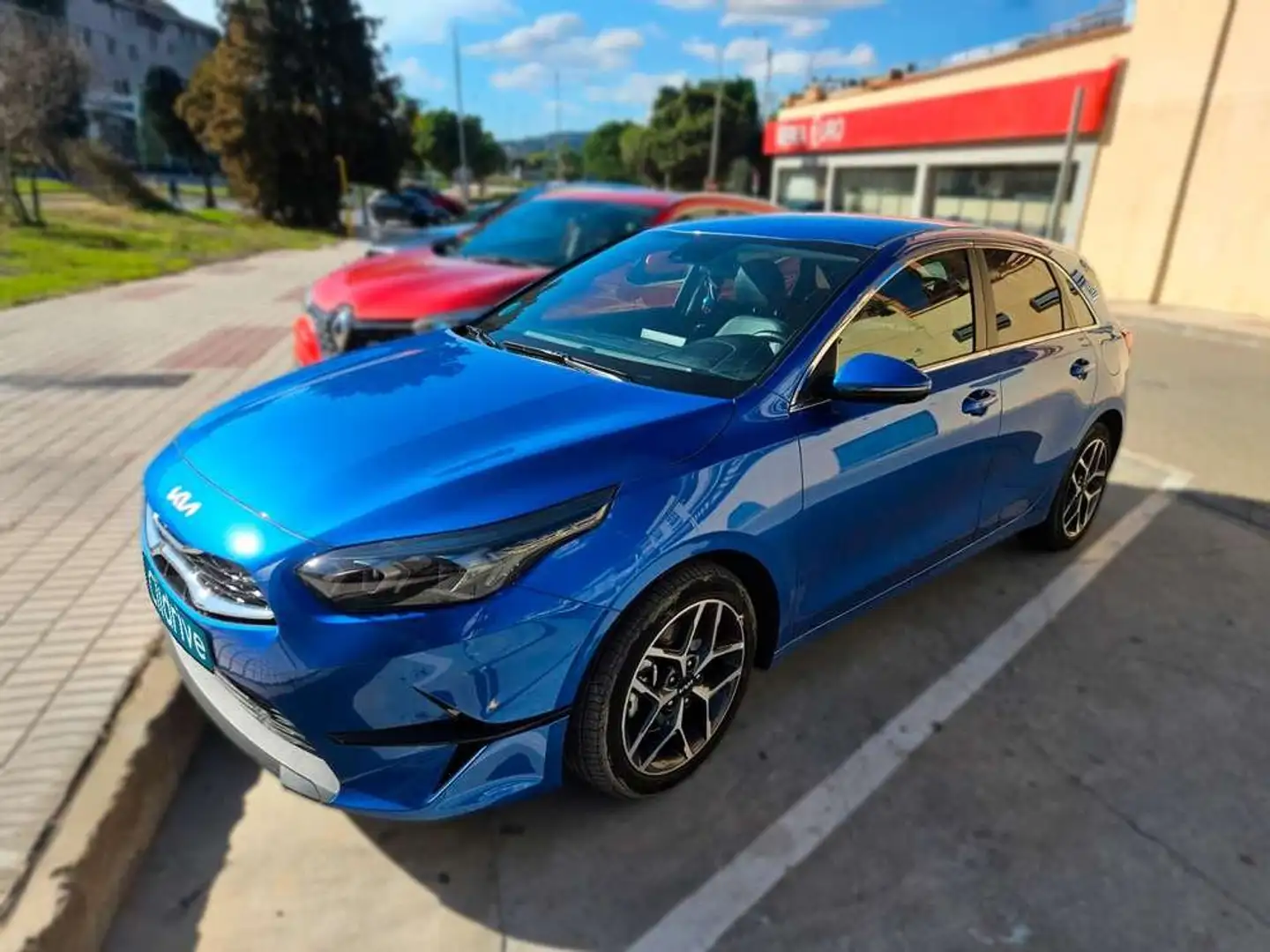 Kia Ceed / cee'd 1.6 MHEV iMT 100kW (136CV) Tech Azul - 1
