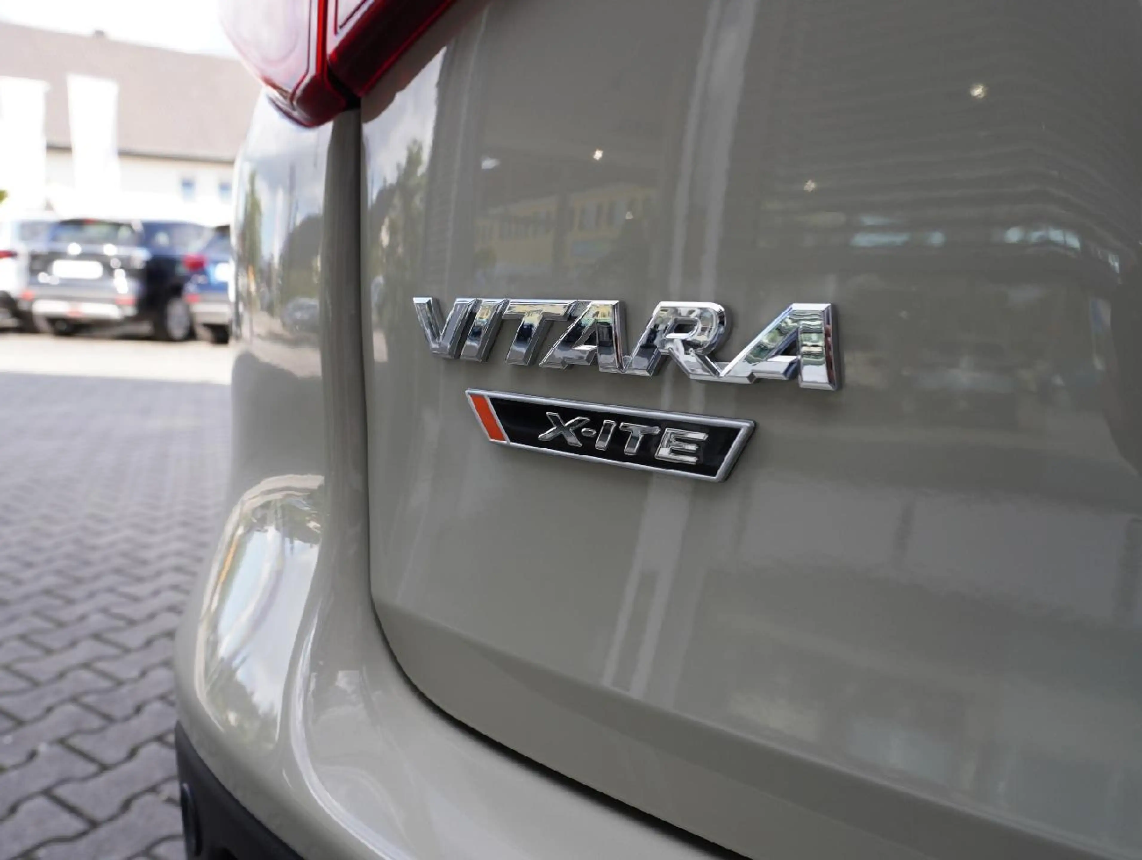 Suzuki Vitara 1.4 Mild-Hybrid Comfort+ 4x4 / Tageszulassung — photo 15