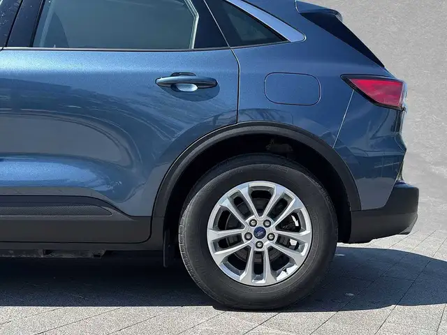 Ford Kuga view 9