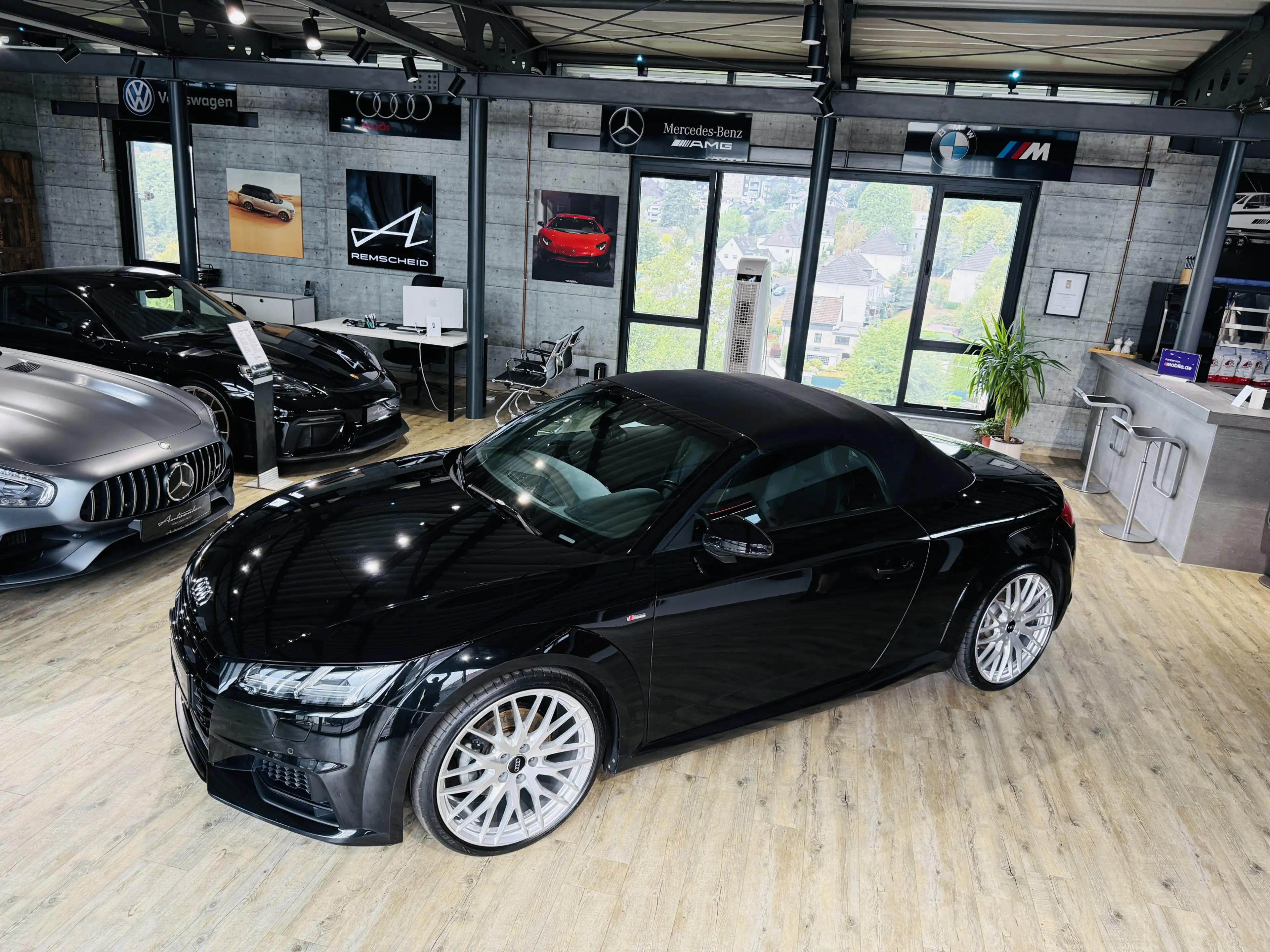 Audi TT 2.0 TFSI Roadster S-Line*SCHALTER*MATRIX*B&O* — photo 4