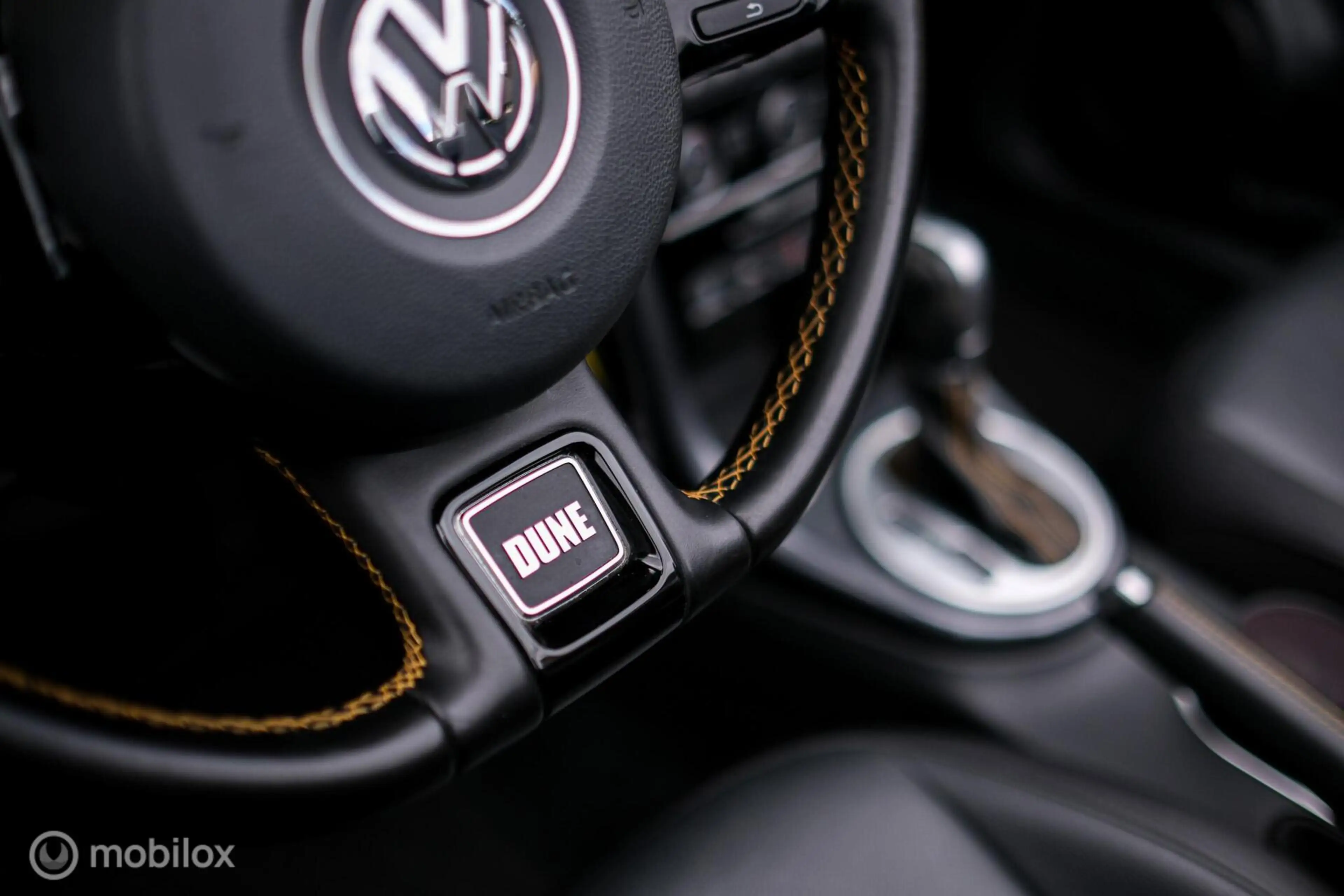 Volkswagen Beetle Cabriolet 1.4 TSI Dune | Camera | Leder | LED | Xe — photo 4