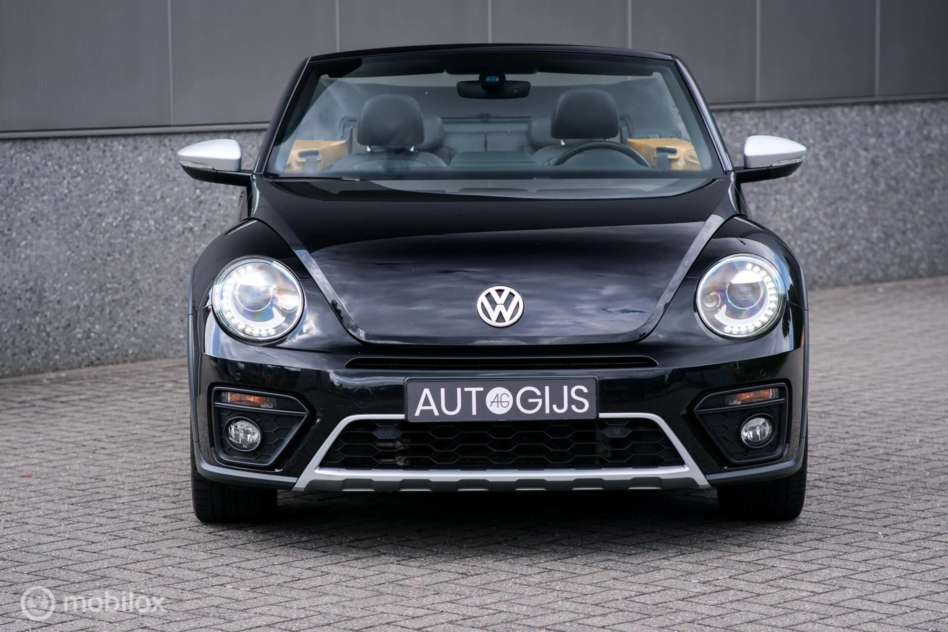 Volkswagen Beetle Cabriolet 1.4 TSI Dune | Camera | Leder | LED | Xe — photo 36