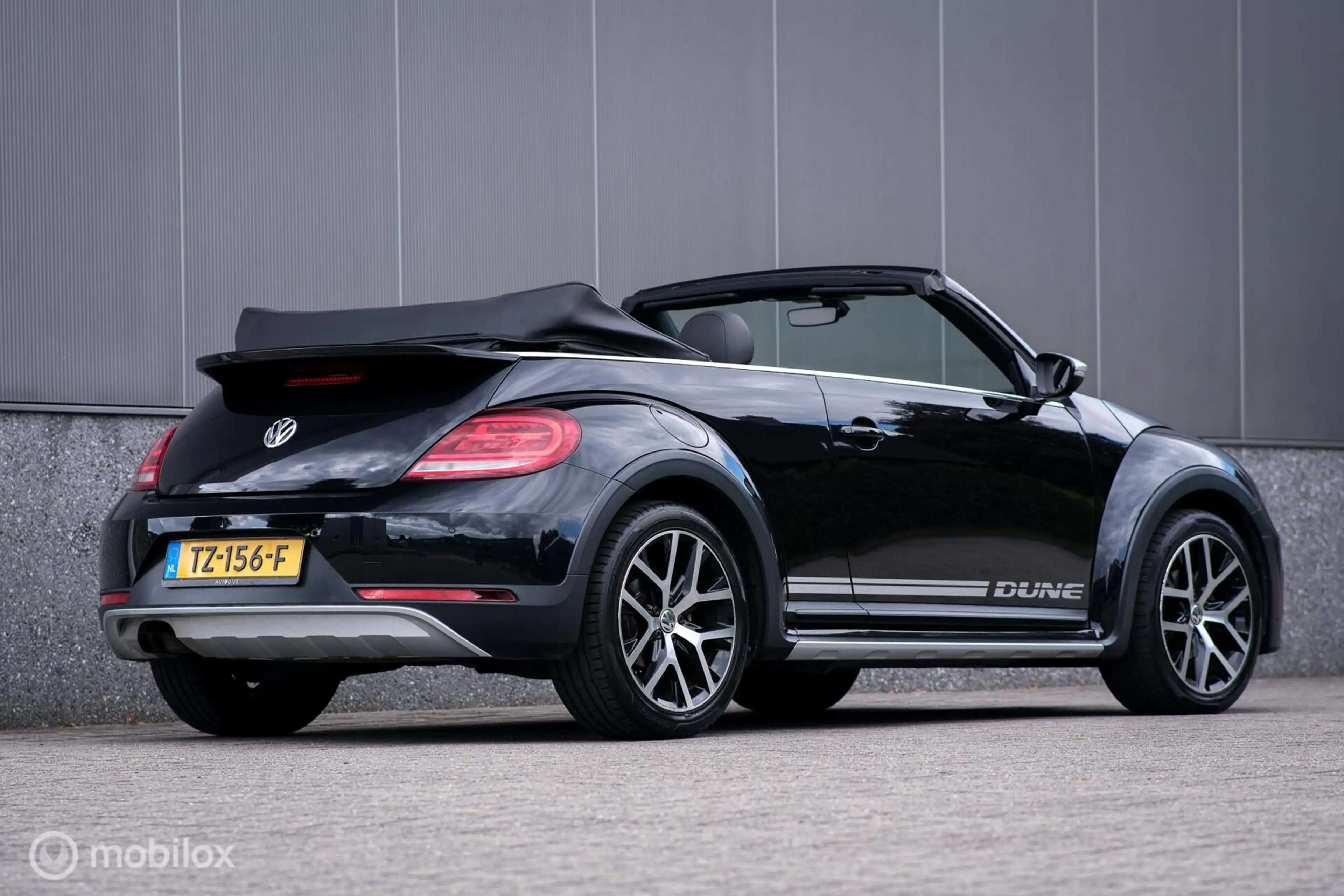 Volkswagen Beetle Cabriolet 1.4 TSI Dune | Camera | Leder | LED | Xe — photo 9