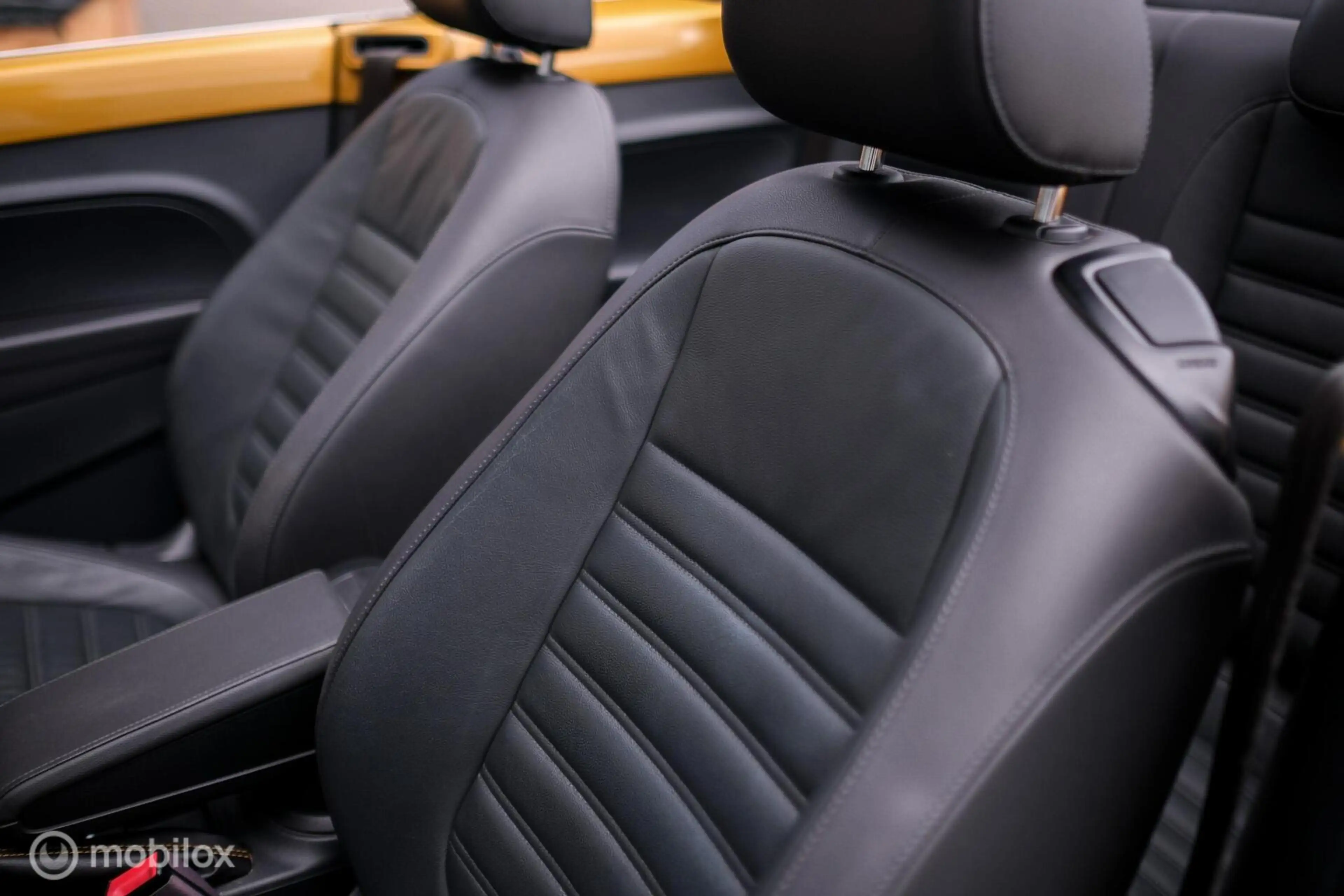 Volkswagen Beetle Cabriolet 1.4 TSI Dune | Camera | Leder | LED | Xe — photo 27