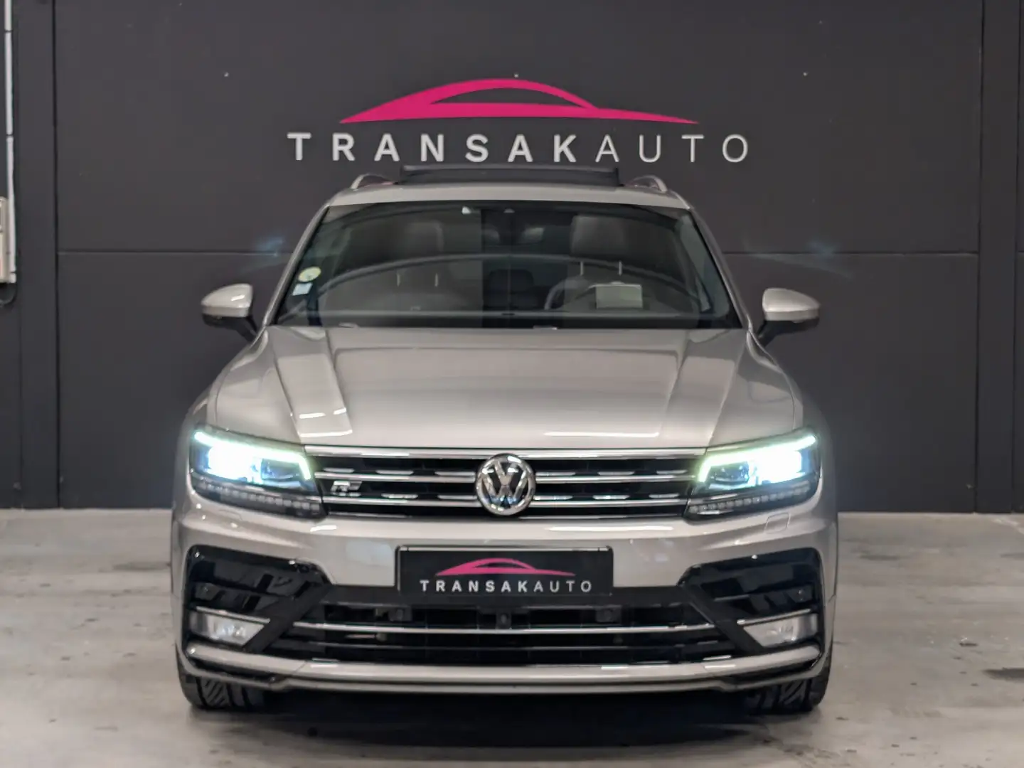 Volkswagen Tiguan Tiguan 2.0 TDI 150 DSG7 4Motion Carat Exclusive Gris - 2