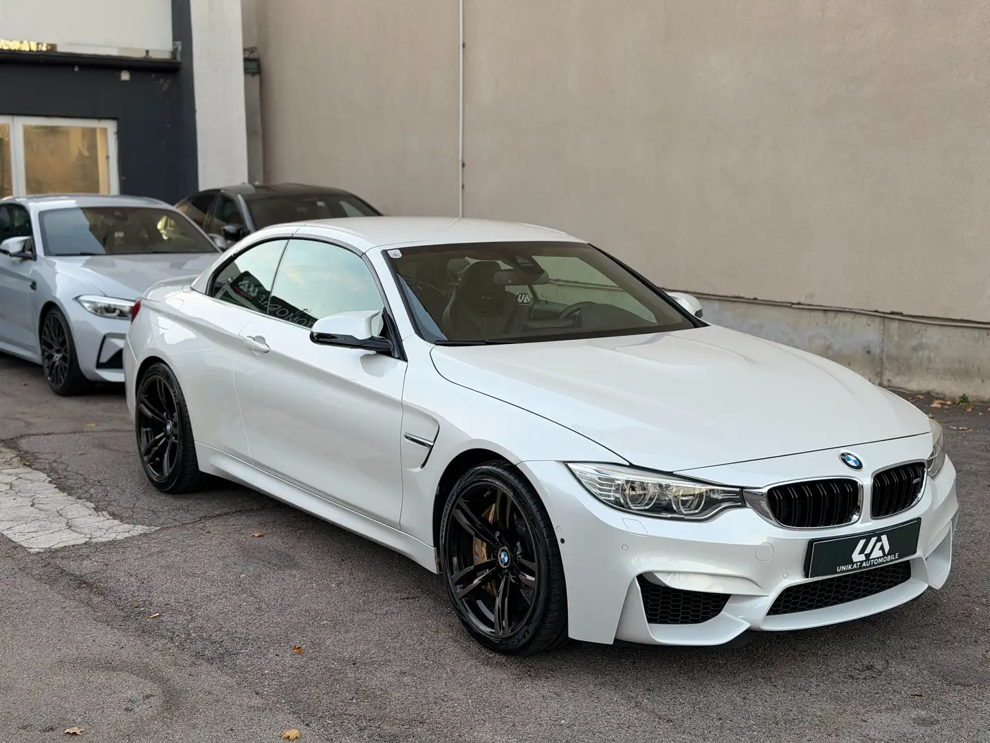 BMW M4 F83 "Lederpaket" "SZH" "360°" "Keramik" Weiß - 2