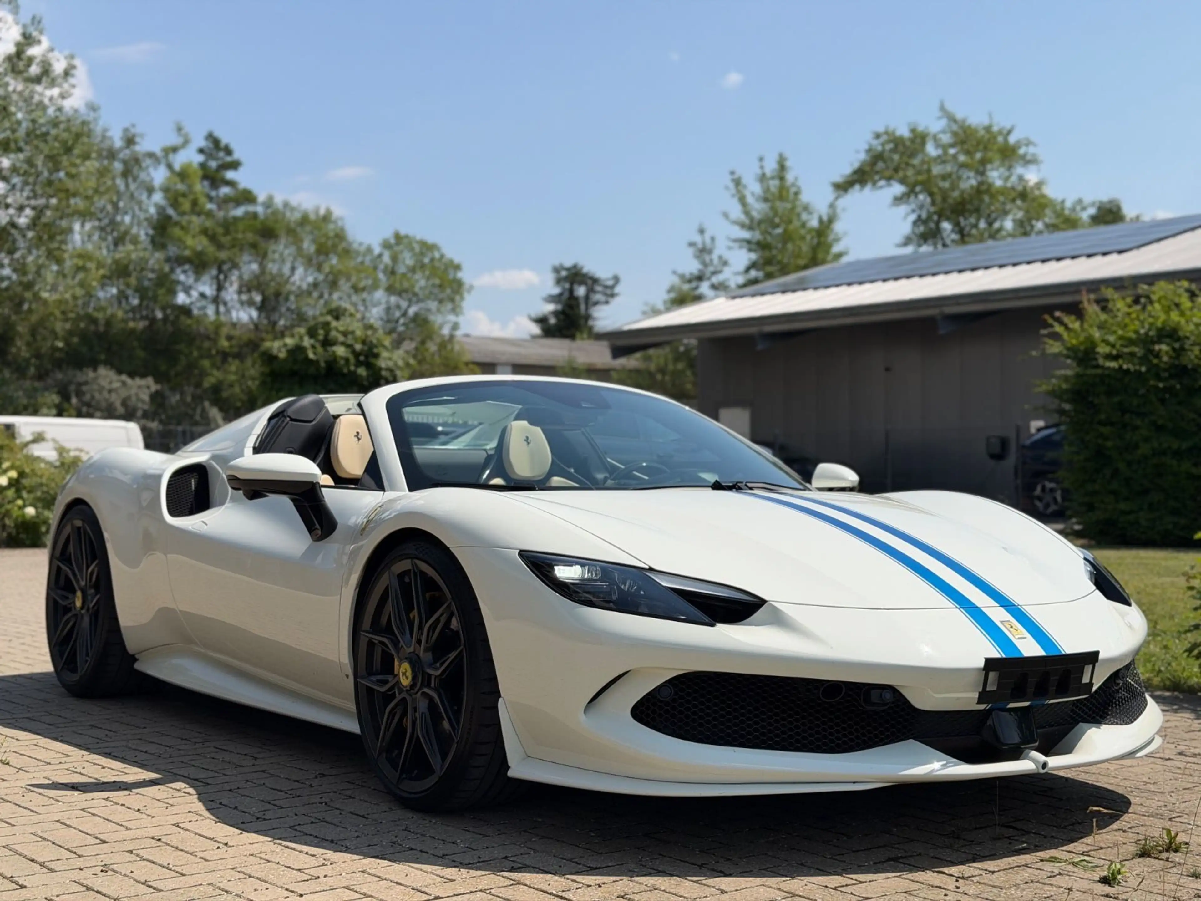 Ferrari 296 GTS /Novitec/Lift/360°/Daytona/Carbon/19% — photo 5