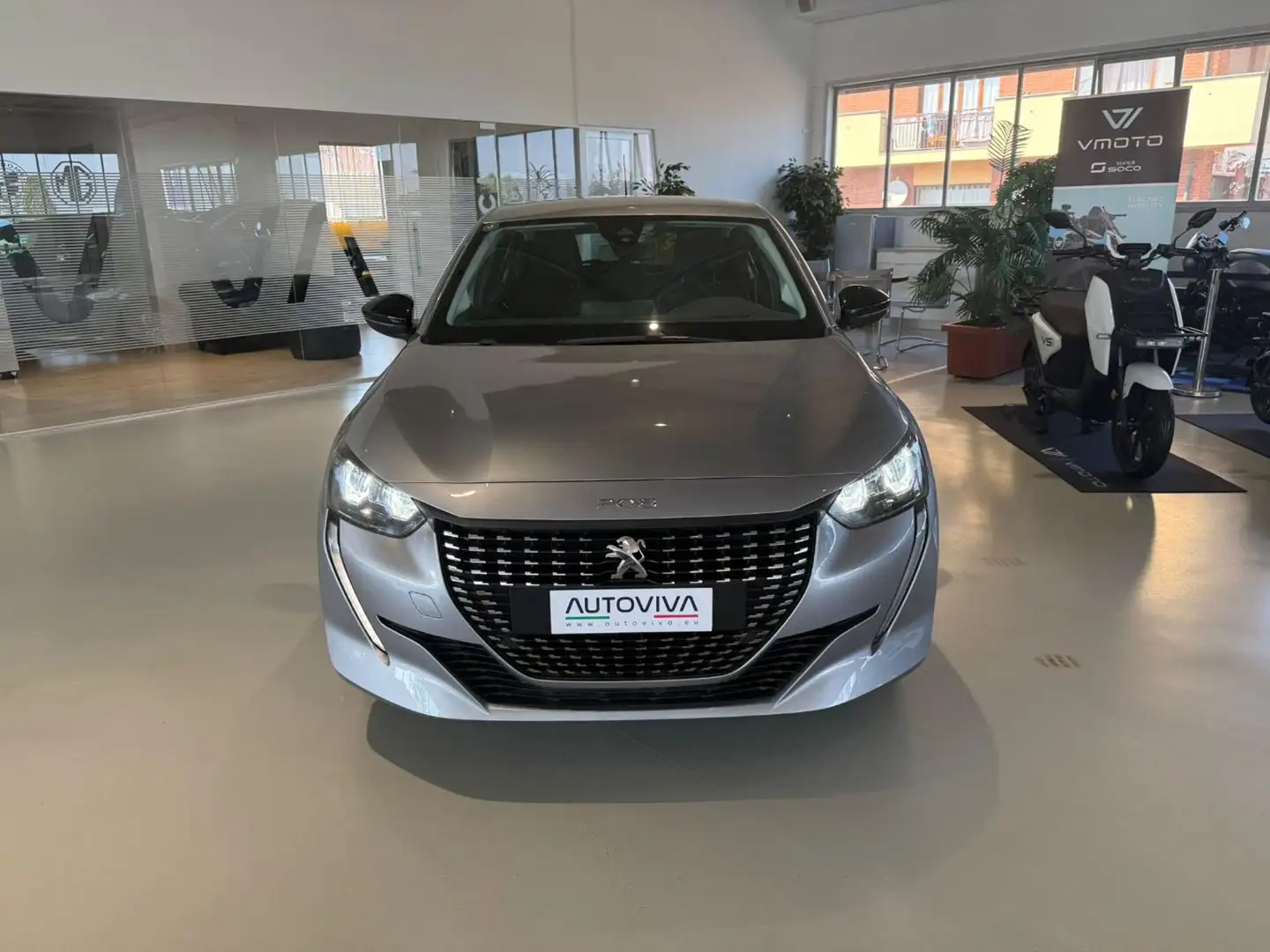 Peugeot 208 PureTech 75 Stop&Start 5 porte Active Pack Grigio - 2
