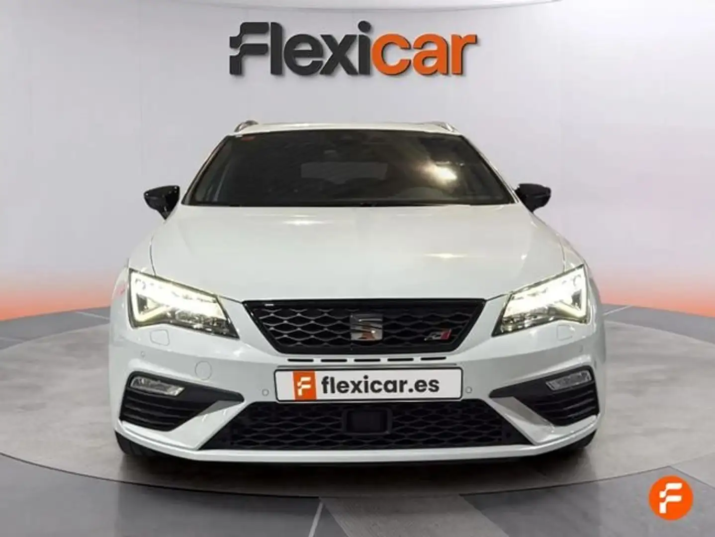 SEAT Leon ST 2.0 TSI S&S Cupra 4Drive DSG 300 Blanco - 2