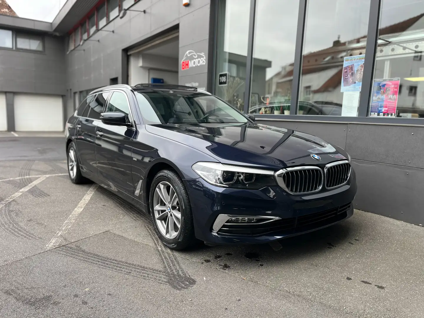 BMW 520 Touring - 2