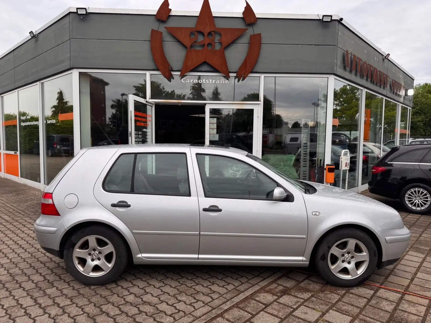 Volkswagen Golf IV , Klima, Glasdach ,HU06/25 Silber - 1
