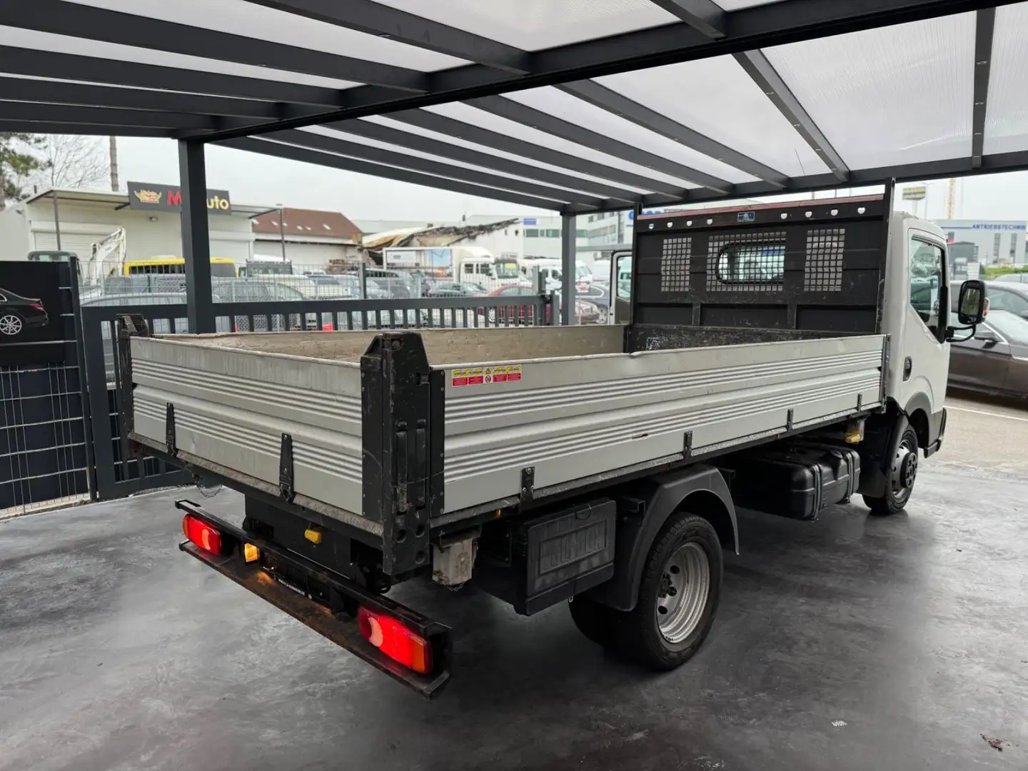 Nissan Cabstar NT400/ 3 Seiten-Kipper/Klima/Sitzheizung Blanco - 2