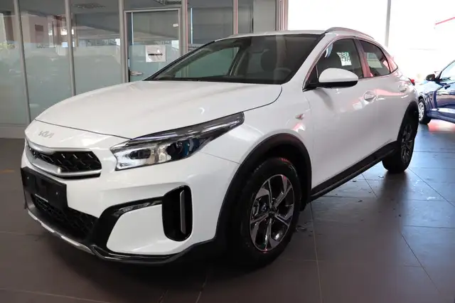 Kia XCeed 1.0 AT Klimaut Alu Privacy s.hzg MJ2026