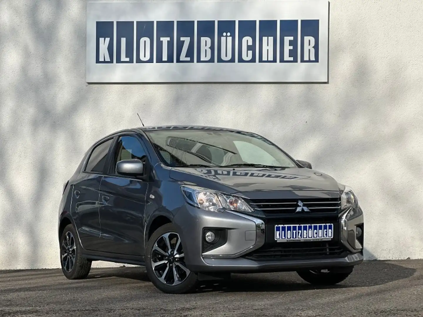 Mitsubishi Space Star Select+ 1.2 MIVEC ClearTec CVT Grau - 2