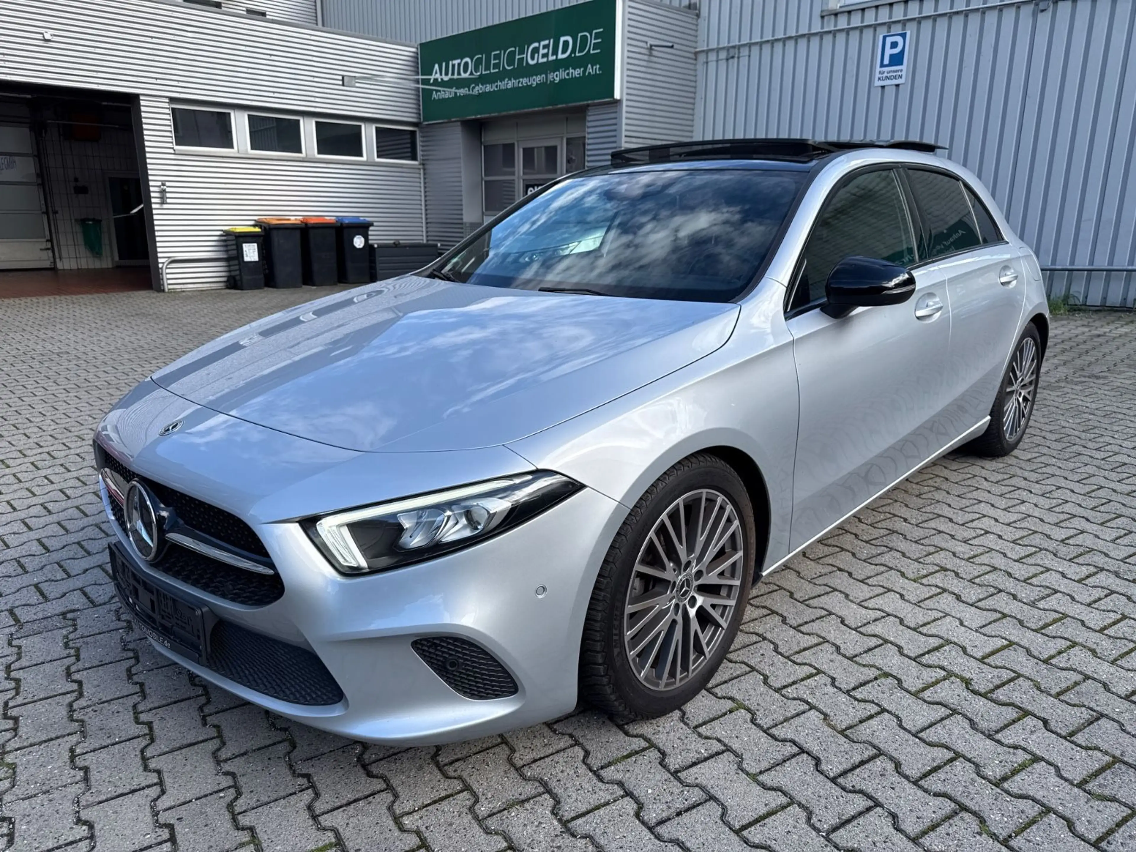 Mercedes-Benz A 200 A200 d Progressive*Night*Pano*Leder*Navi*Kamera*