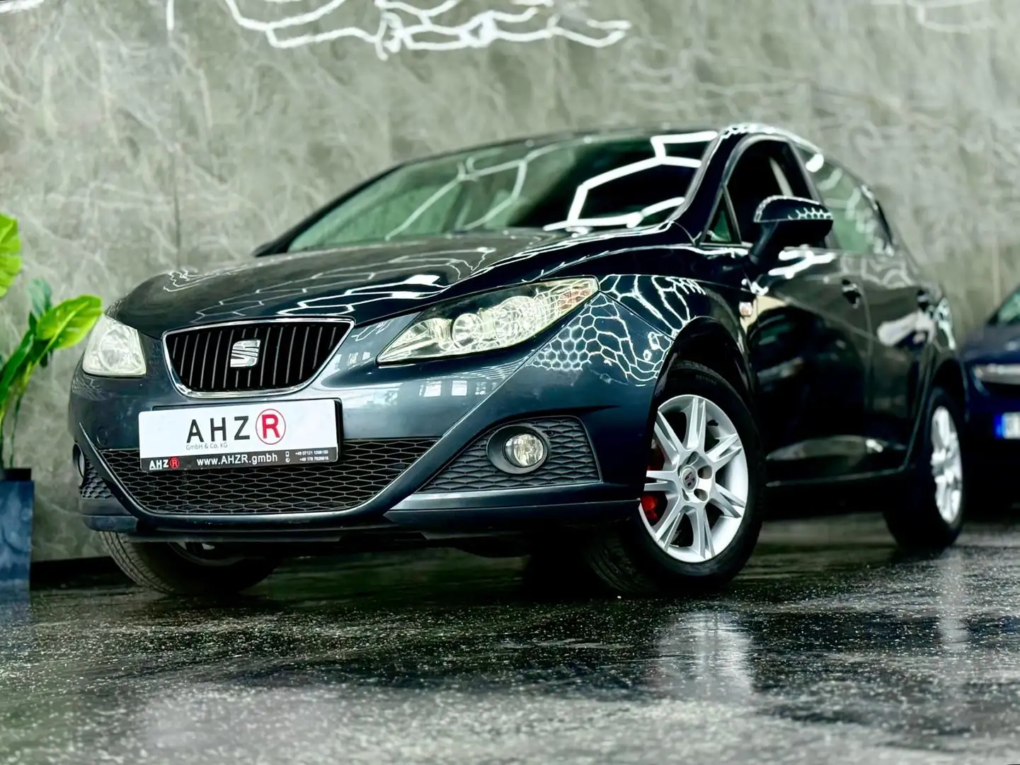 SEAT Ibiza Stylance / Style Grau - 1