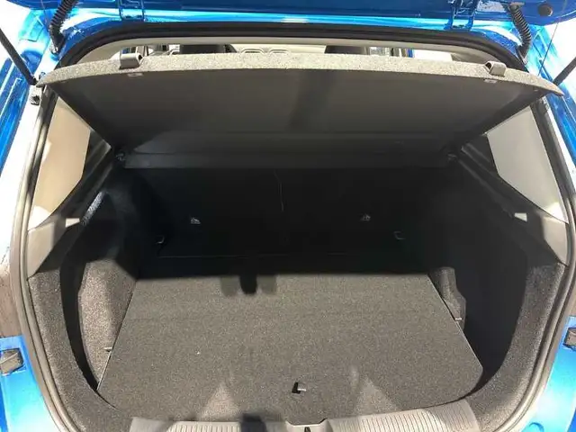 MG ZS view 7