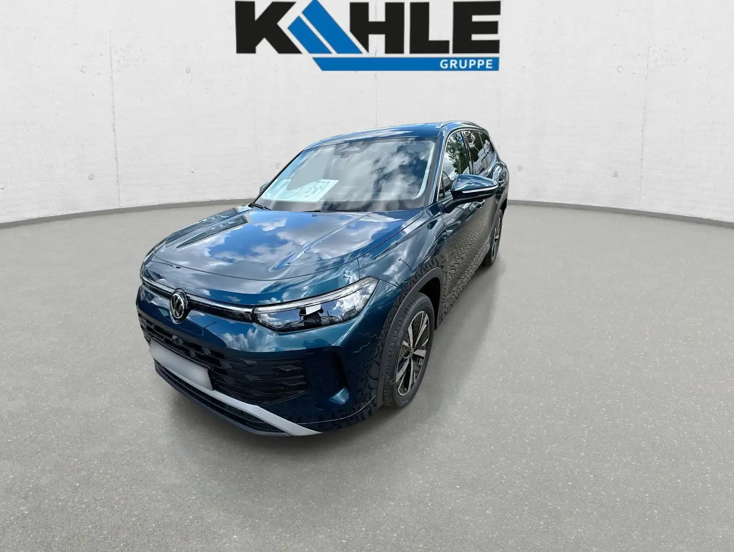 Volkswagen Tayron Life 1.5 l eTSI OPF DSG CarPlay Hyb. Pano Blau - 2