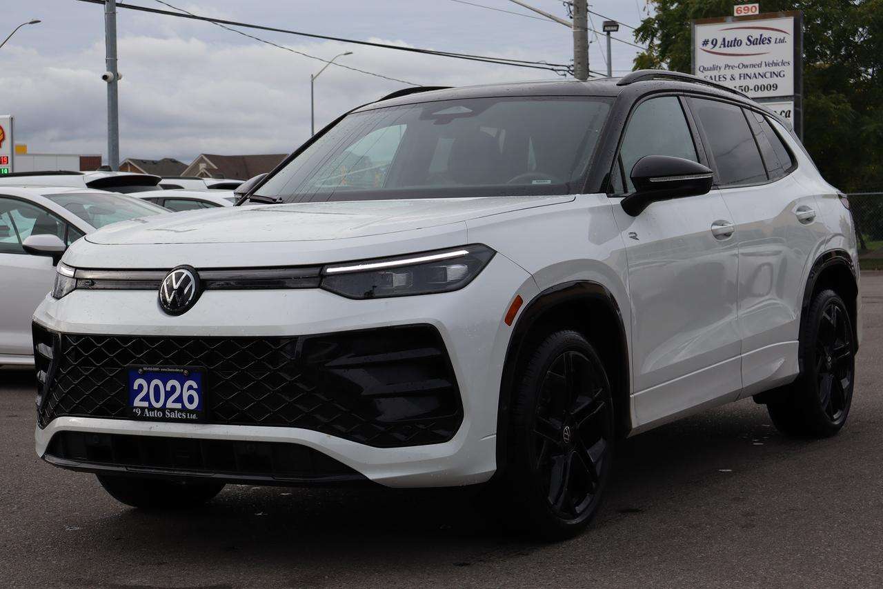 2026 Volkswagen Tiguan Comfortline R-Line Black Edition 4MOTION — photo 3