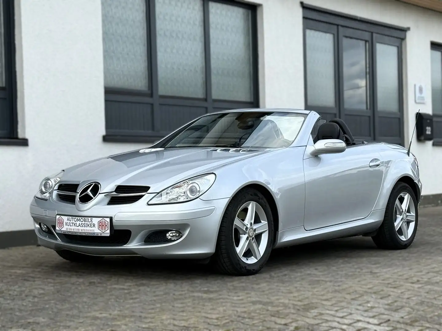 Mercedes-Benz SLK 280 * 231 PS * TOP * Airscarf Silber - 1