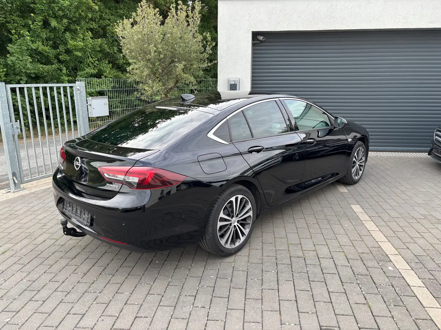Opel Insignia Grand Sport 1.5 DIT Dyna -LED-Teilleder-AHK-1.Hand Negro - 1